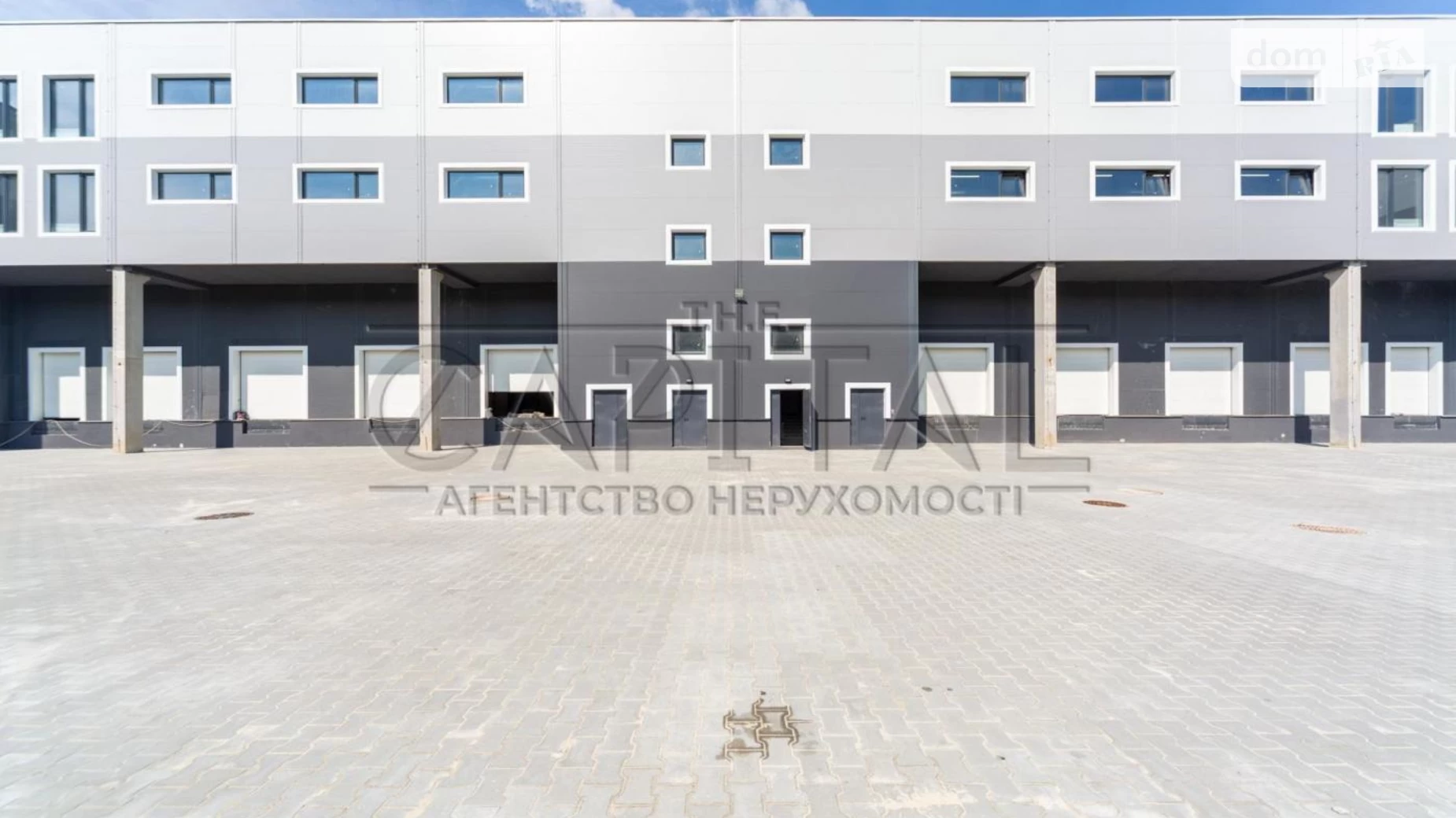 Продается объект сферы услуг 7592 кв. м в 3-этажном здании, цена: 11000000 $ - фото 2