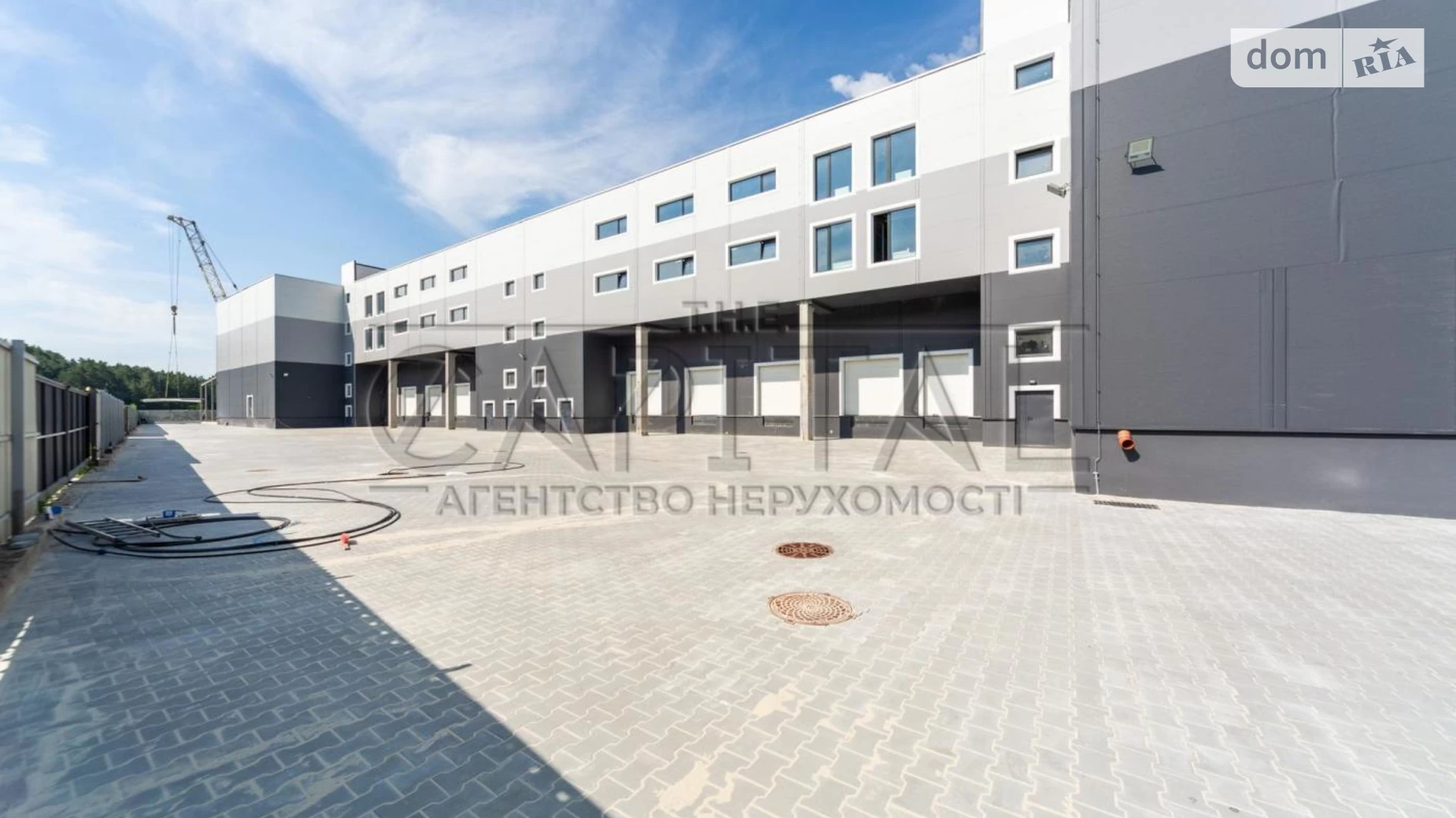 Продается объект сферы услуг 7592 кв. м в 3-этажном здании, цена: 11000000 $ - фото 4