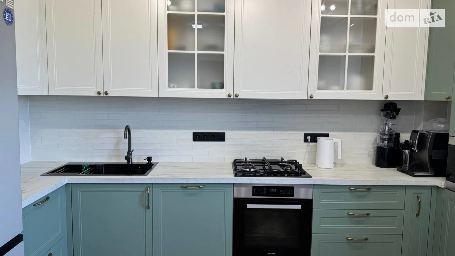 Продается 3-комнатная квартира 95 кв. м в Ивано-Франковске, ул. Приозерная, 28 - фото 4