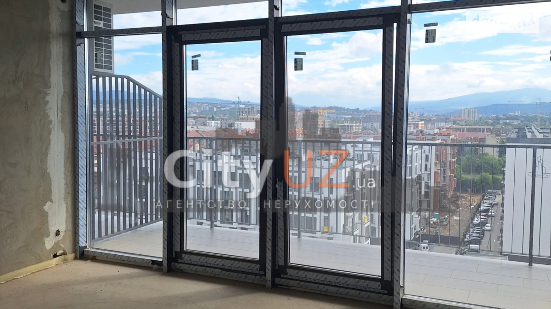 Продается 2-комнатная квартира 107 кв. м в Ужгороде, ул. Бабьяка, 1Б - фото 3