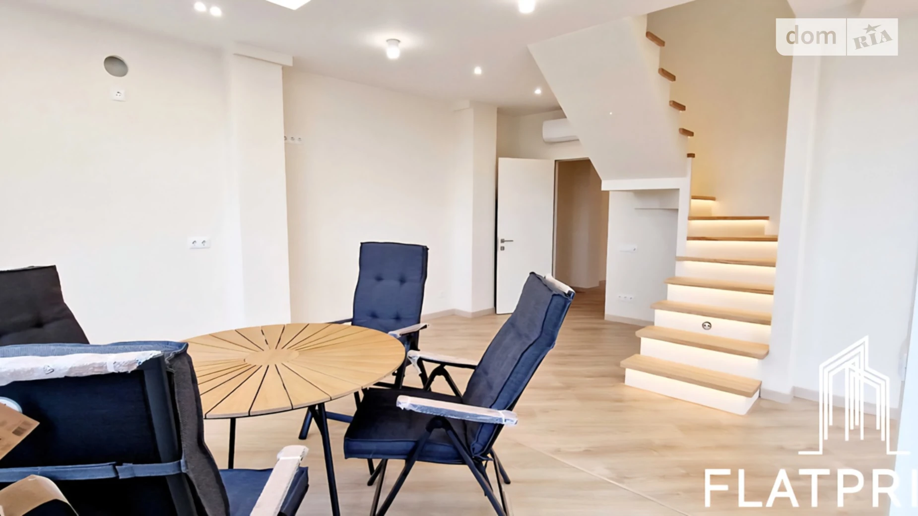 Продается 4-комнатная квартира 164 кв. м в Киеве, наб. Днепровская, 19А - фото 2