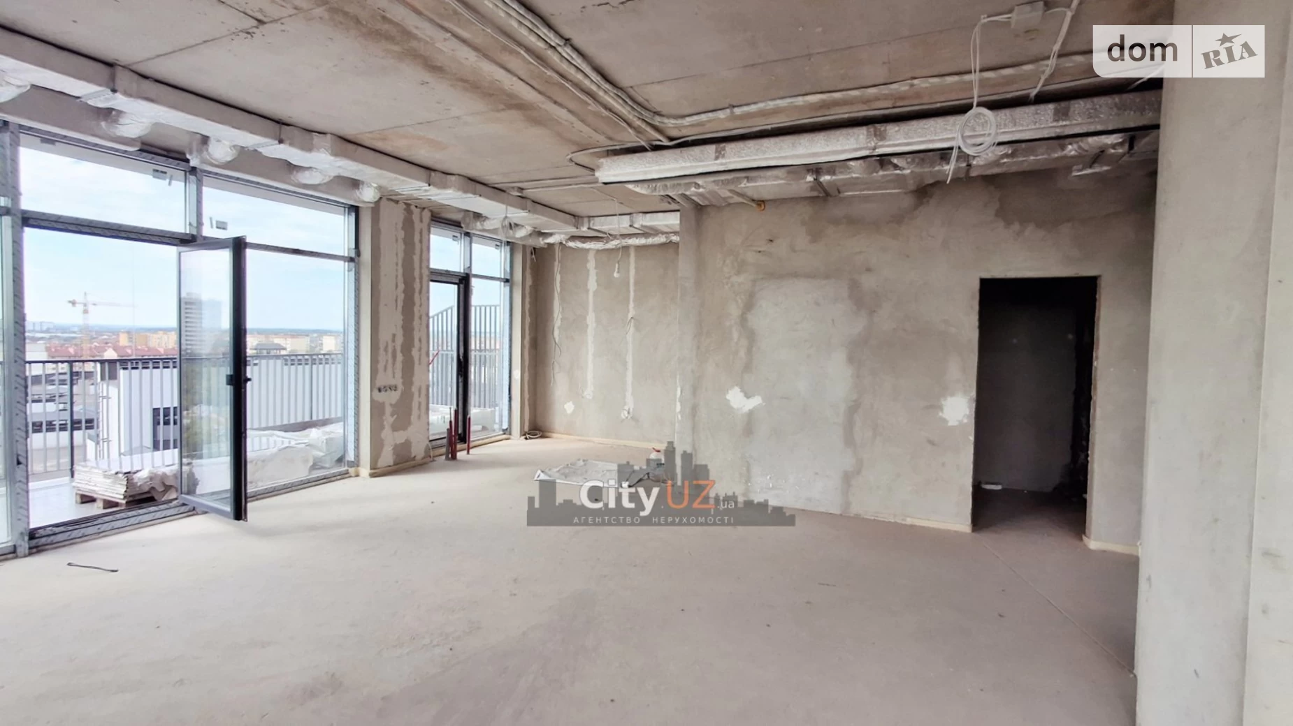 Продается 2-комнатная квартира 107 кв. м в Ужгороде, ул. Бабьяка, 1Б - фото 2