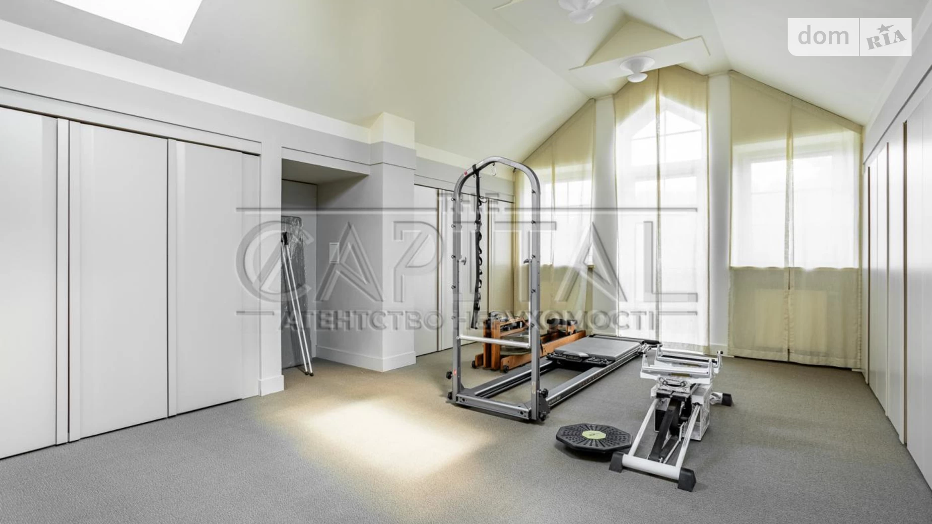 Сдается в аренду дом на 2 этажа 520 кв. м с мебелью, цена: 6000 $ - фото 2