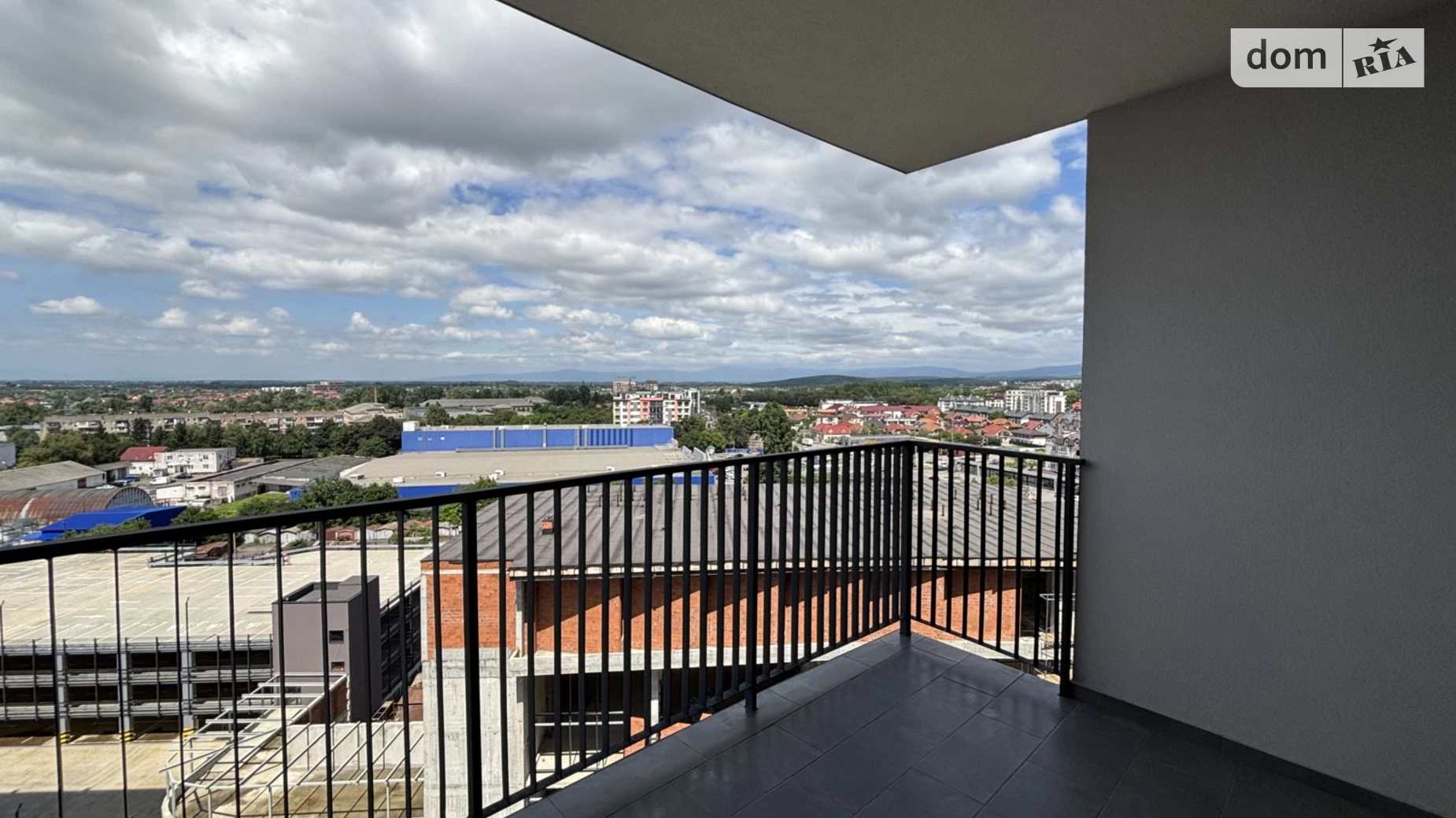 Продається 1-кімнатна квартира 52.14 кв. м у Ужгороді, вул. Миколи Бобяка, 1Г - фото 2