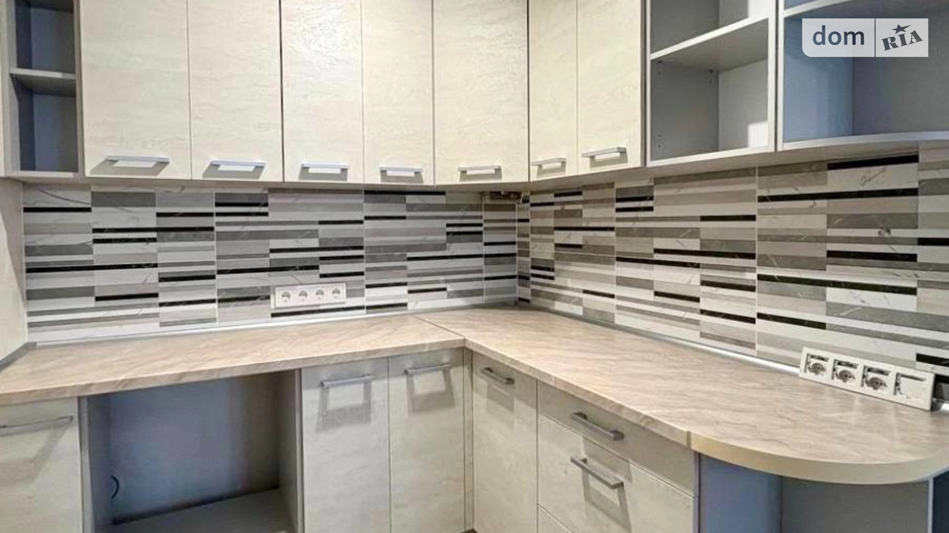 Продается 1-комнатная квартира 31.5 кв. м в Ровно, ул. Гостеприимная - фото 3