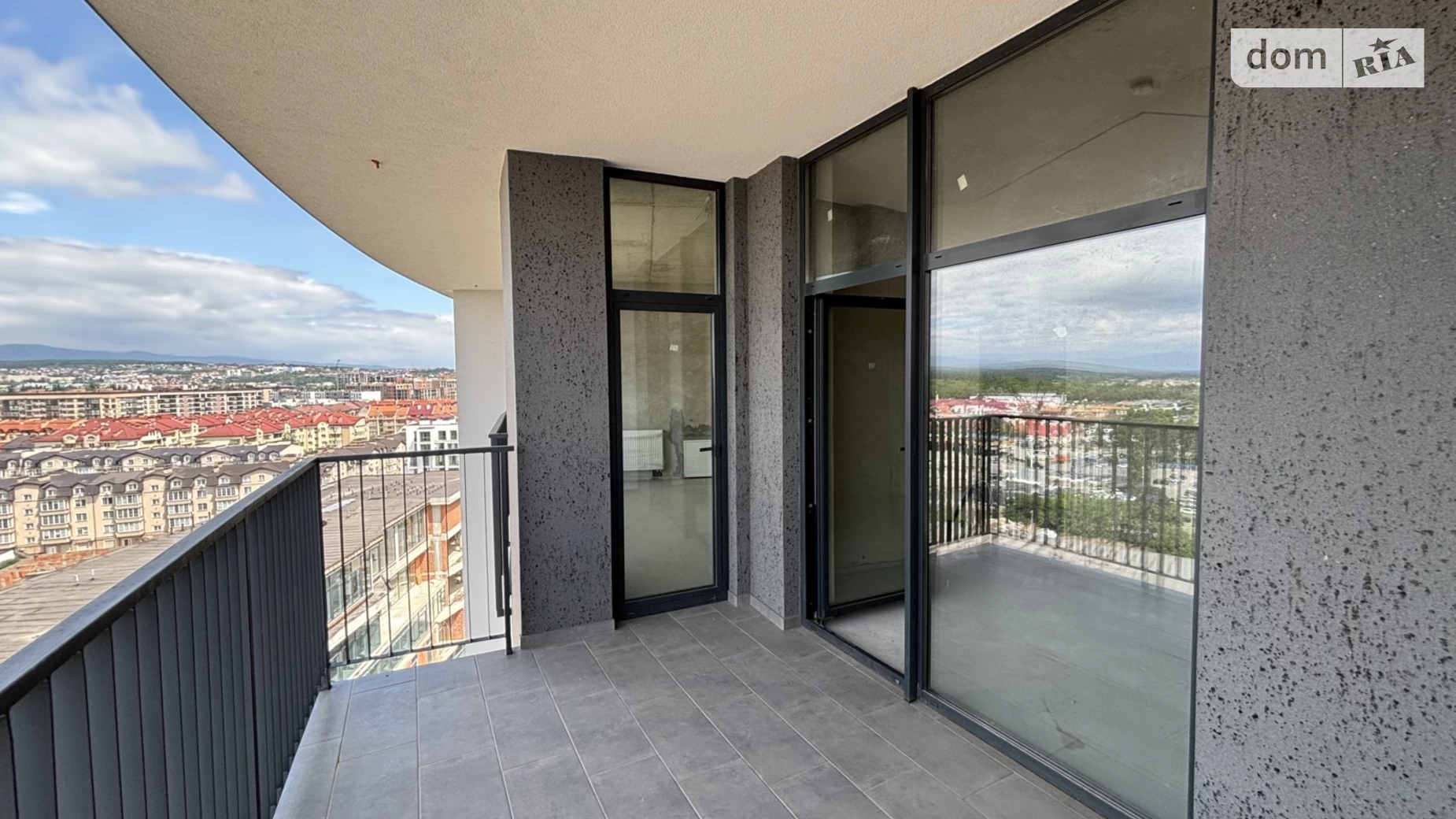 Продається 1-кімнатна квартира 43 кв. м у Ужгороді, вул. Миколи Бобяка, 1Г - фото 2