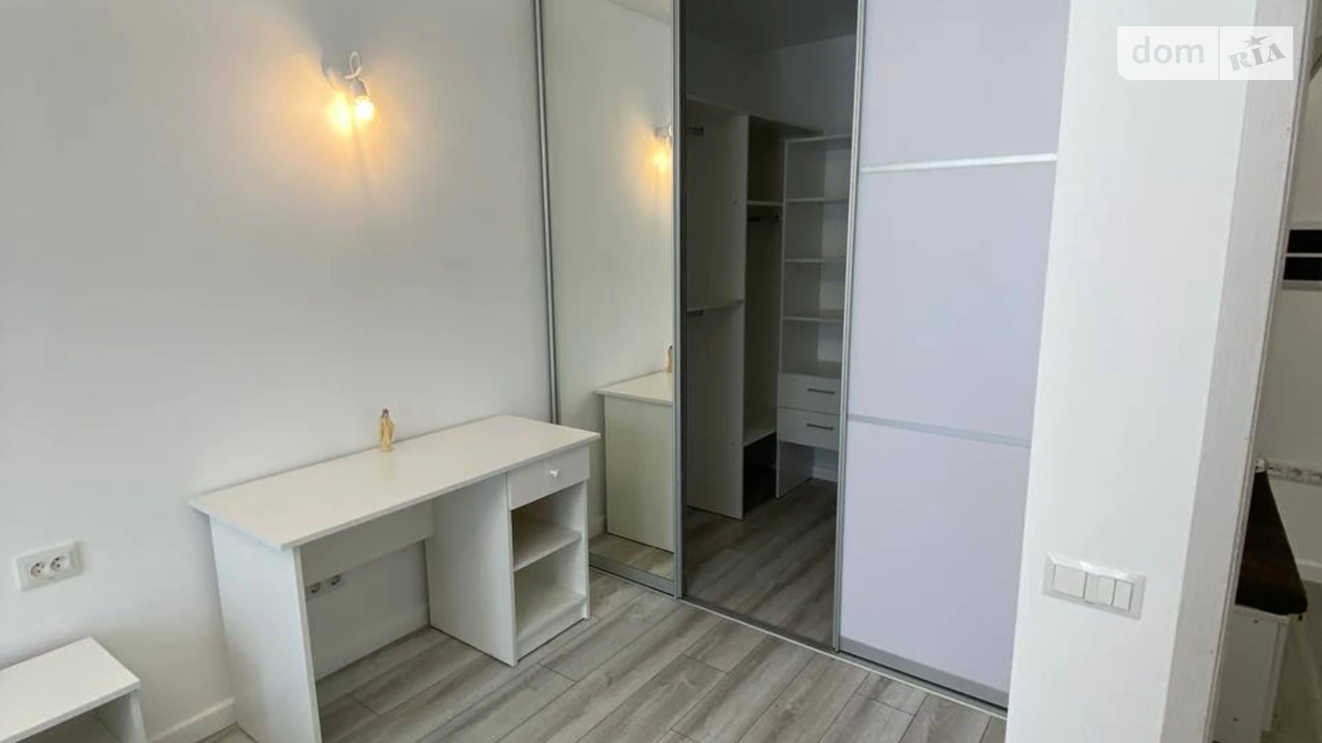 Сдается в аренду 1-комнатная квартира 42 кв. м в Львове, ул. Железнодорожная, 9Б - фото 5