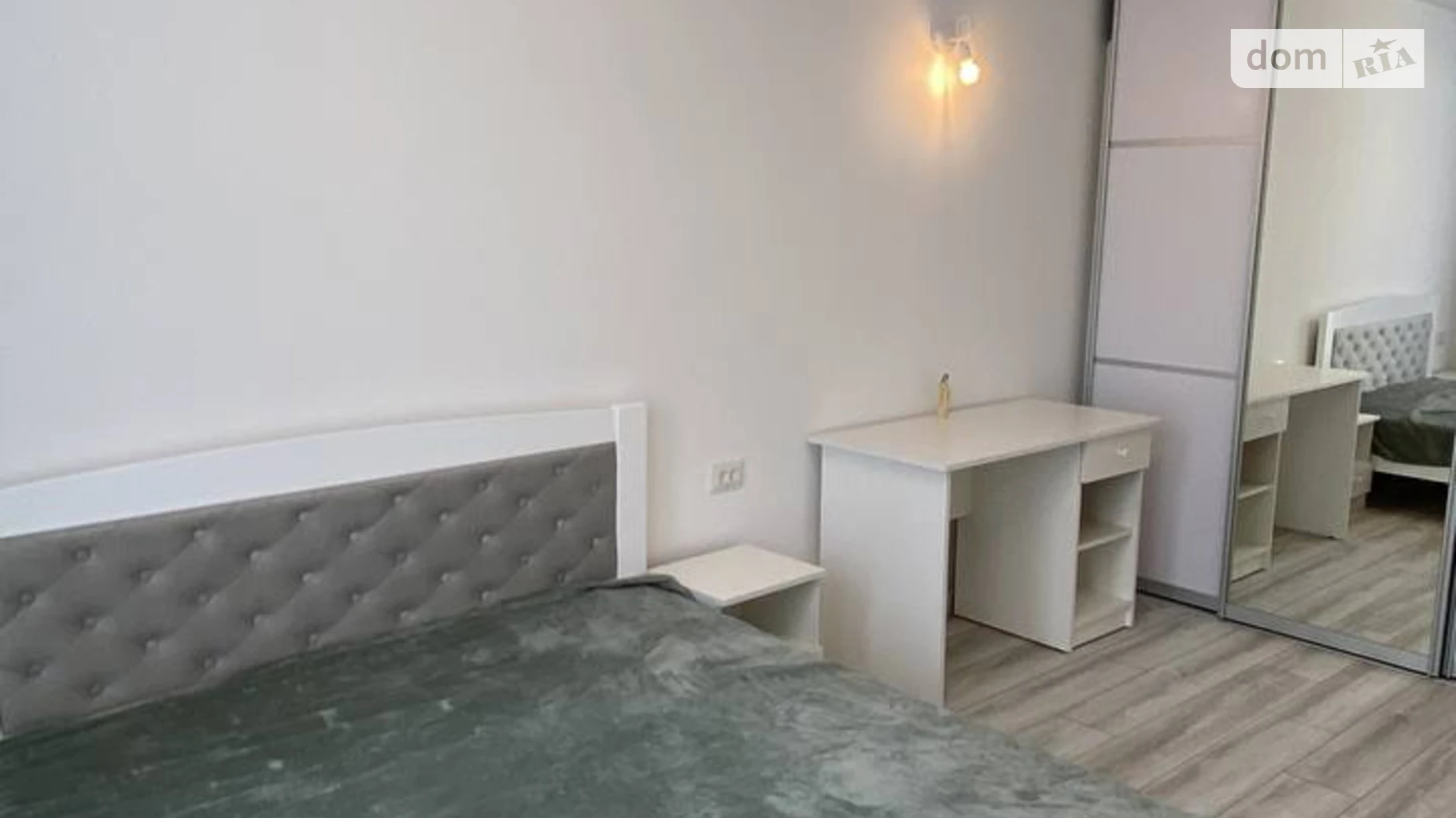 Сдается в аренду 1-комнатная квартира 42 кв. м в Львове, ул. Железнодорожная, 9Б - фото 3