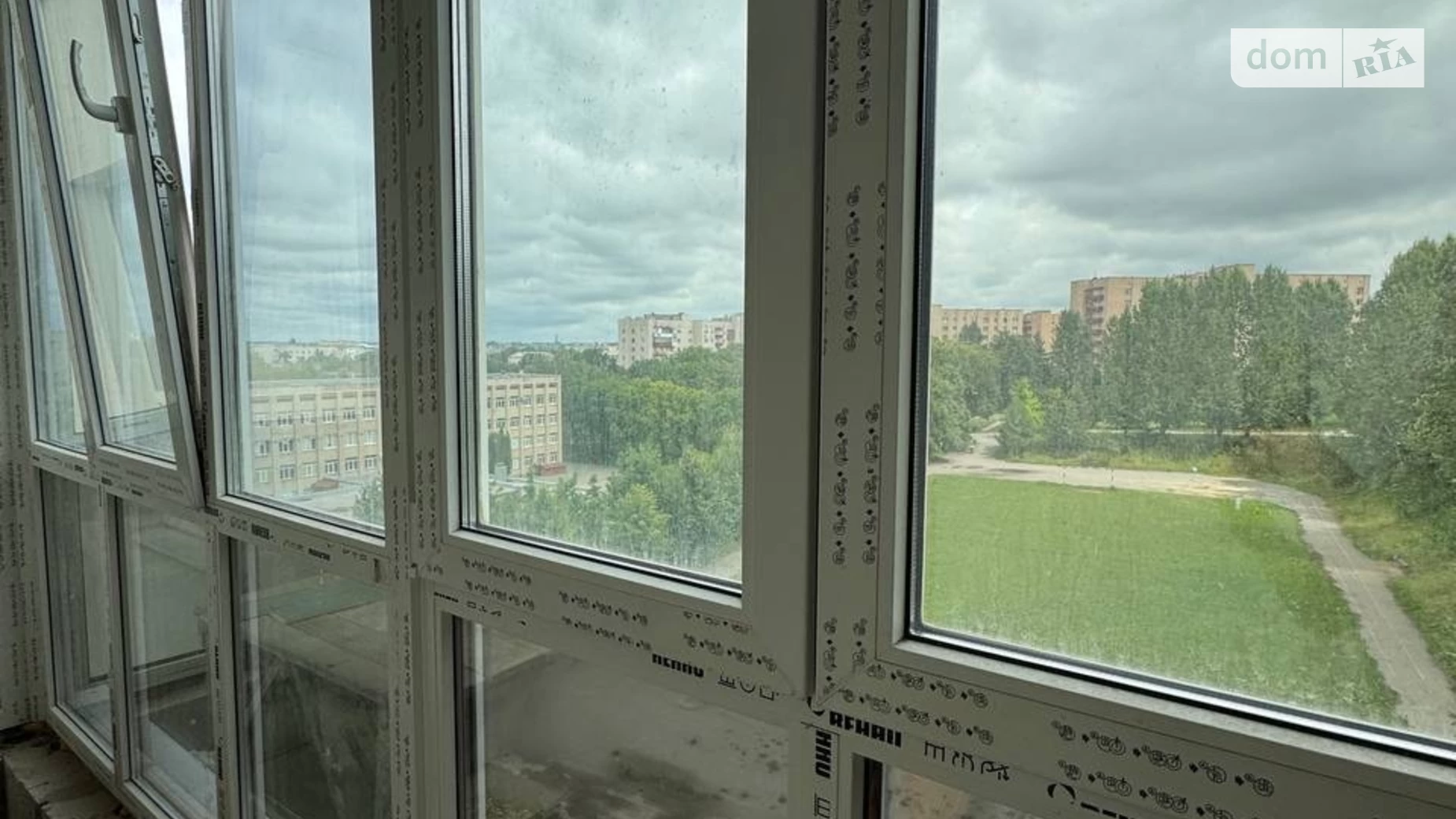 2-комнатная квартира 72 кв. м в Тернополе, ул. Будного Степана - фото 2