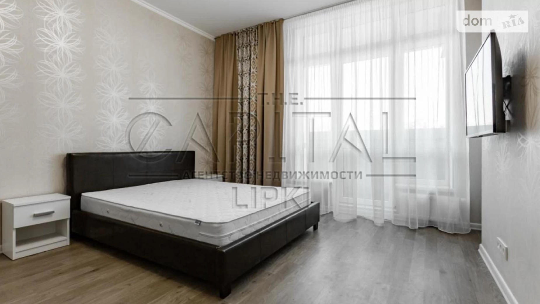 Сдается в аренду 1-комнатная квартира 55 кв. м в Киеве, ул. Андрея Верхогляда(Драгомирова), 5 - фото 2