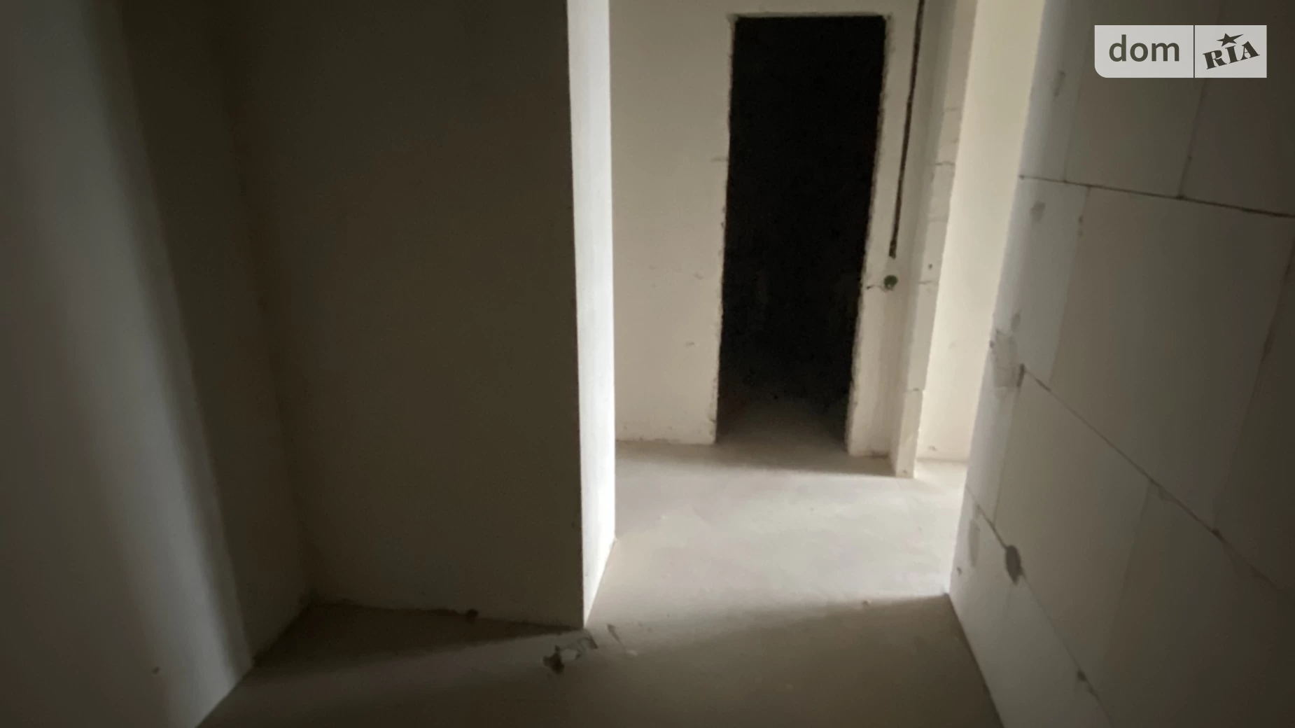 Продается 1-комнатная квартира 52 кв. м в Буче, ул. Ивана Кожедуба, 8А - фото 3