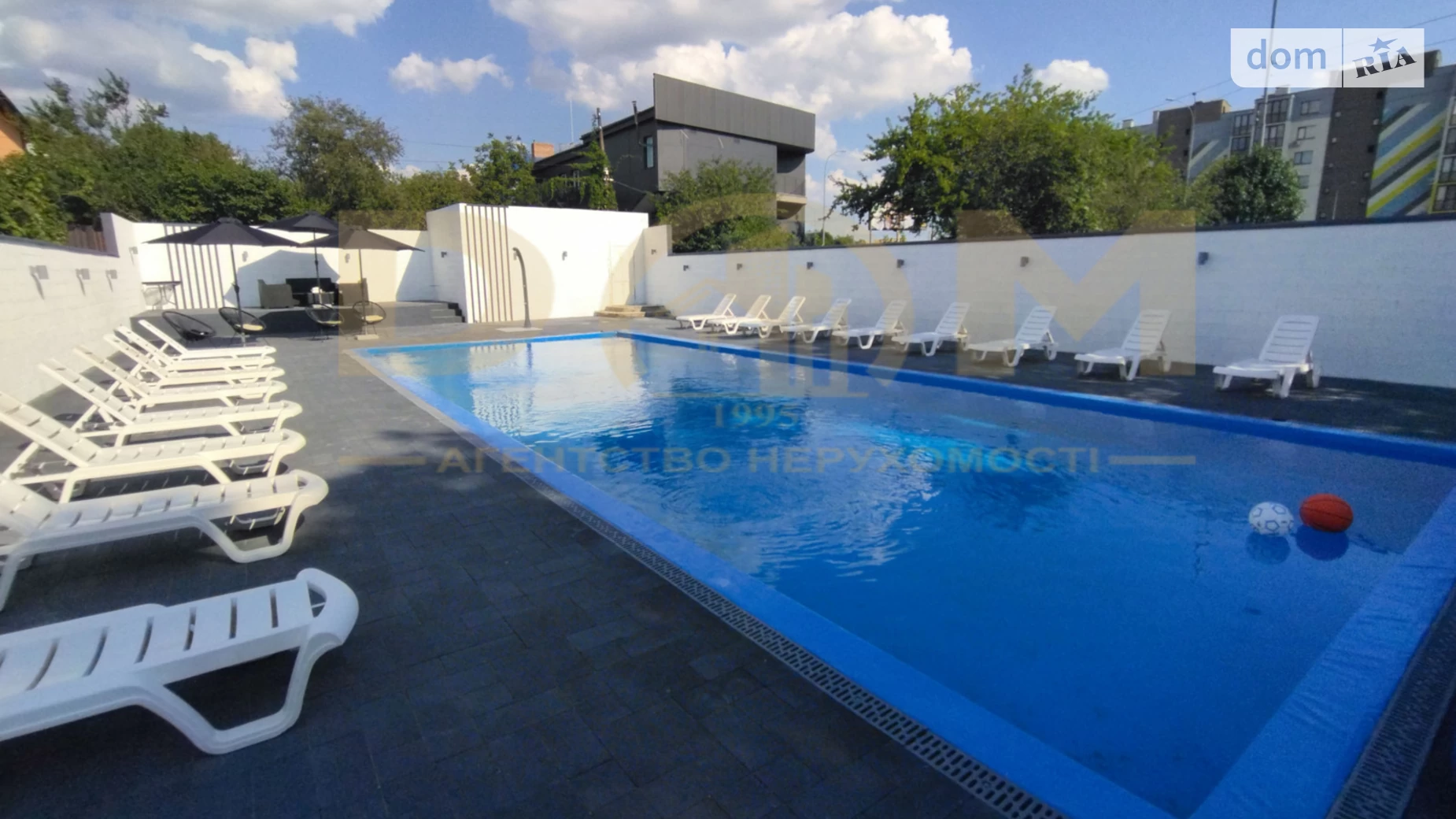 Продается дом на 2 этажа 110 кв. м с гаражом, цена: 160000 $ - фото 3