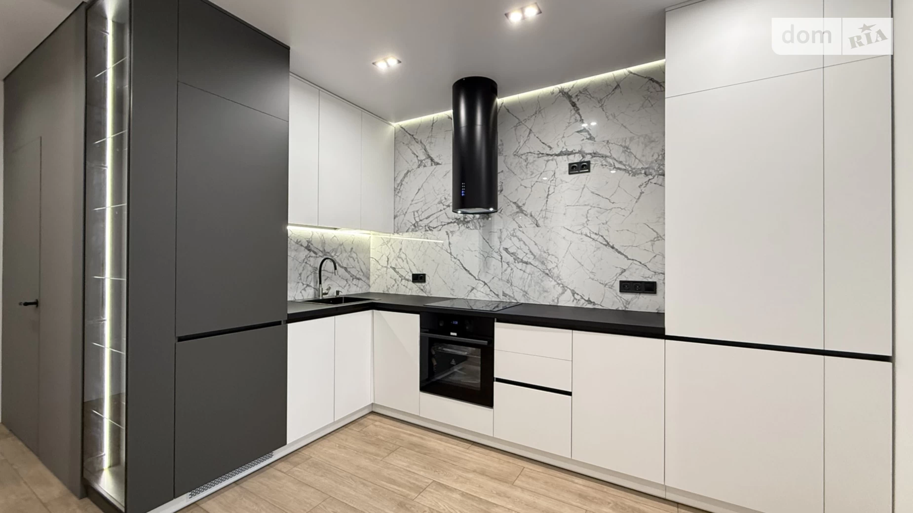 Продається 2-кімнатна квартира 62 кв. м у Рівному, вул. Студентська, 24А - фото 4