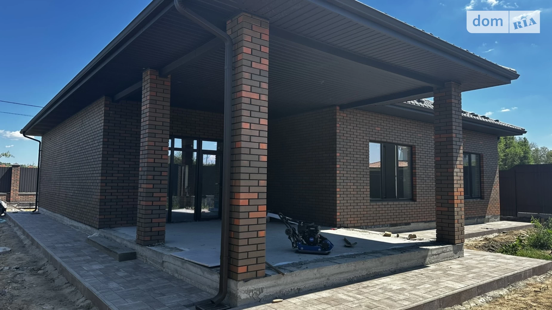 Продается одноэтажный дом 130 кв. м с баней/сауной, цена: 145000 $ - фото 3