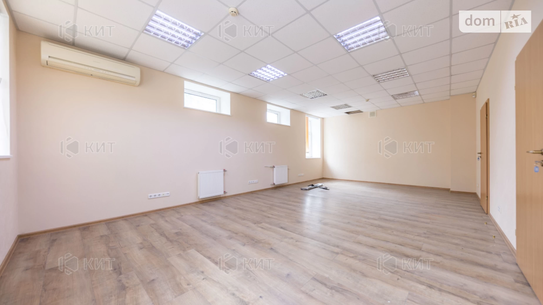 Сдается в аренду офис 256 кв. м в бизнес-центре, цена: 51200 грн - фото 3