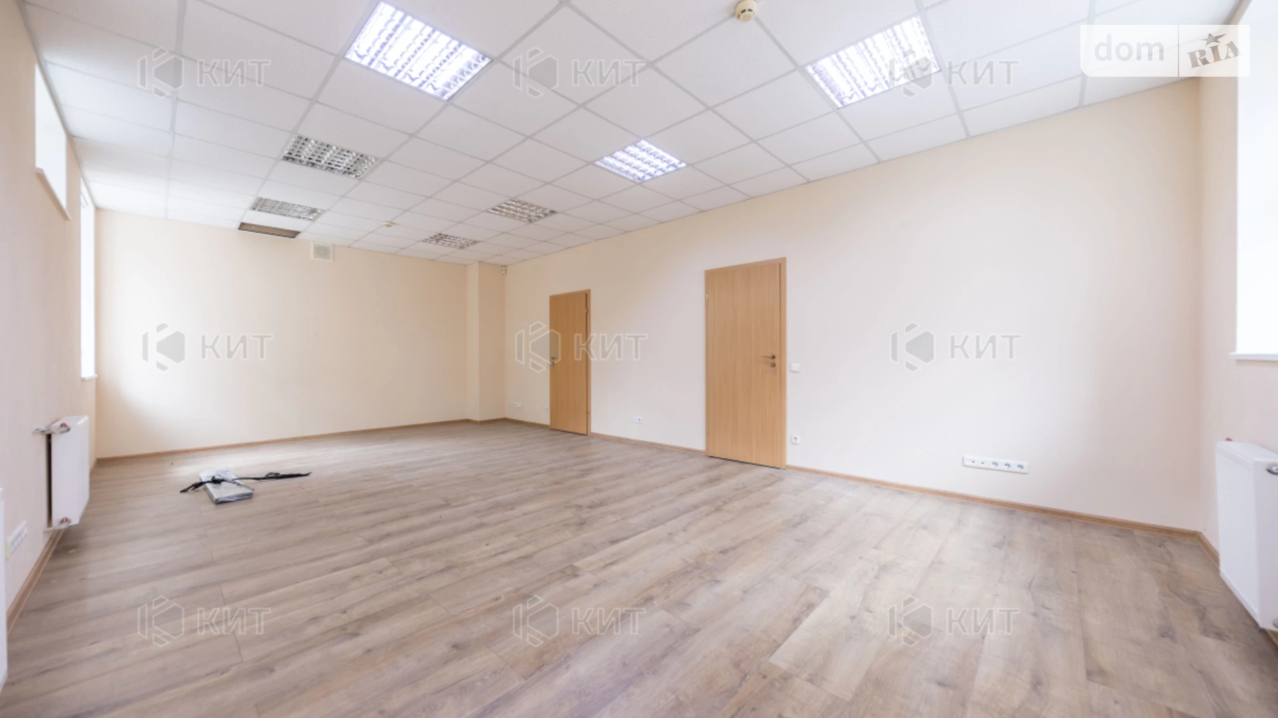 Сдается в аренду офис 256 кв. м в бизнес-центре, цена: 51200 грн - фото 5