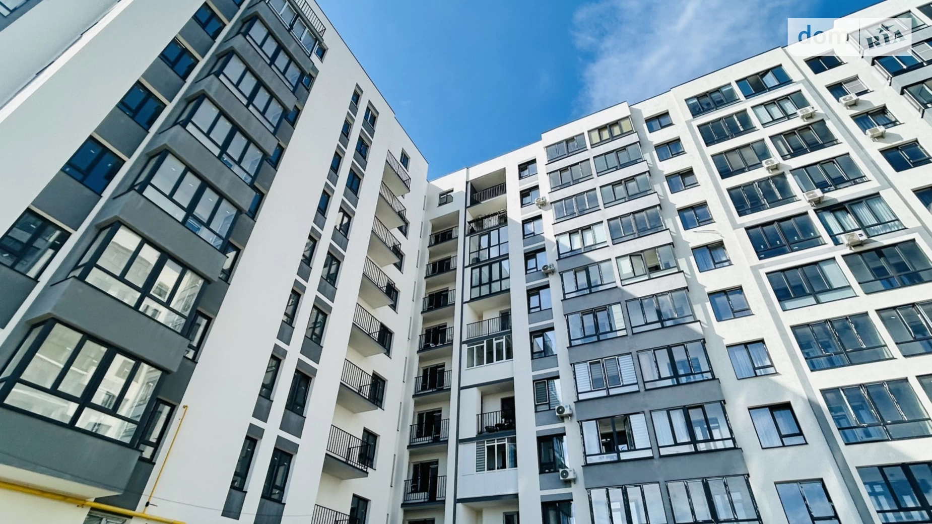 Продається 2-кімнатна квартира 62 кв. м у Львові, вул. Довга, 30 - фото 2