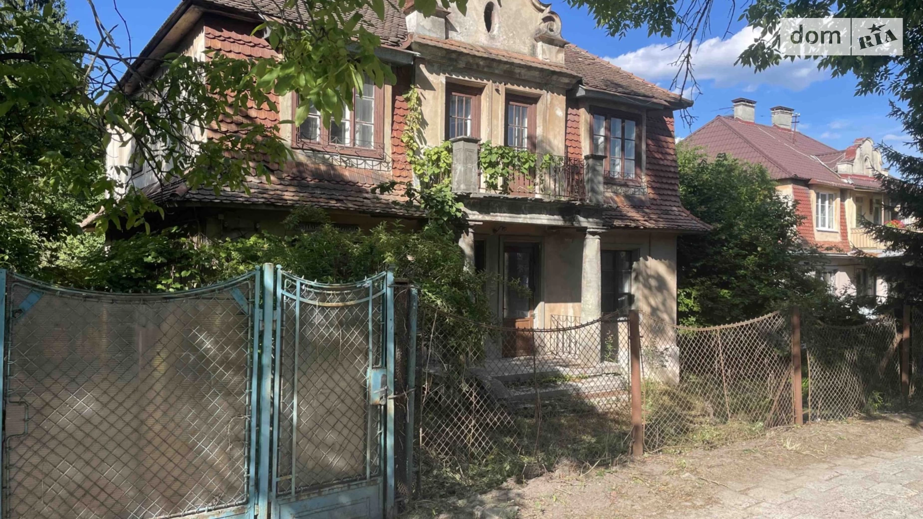 Продается дом на 2 этажа 252.9 кв. м с садом, цена: 680000 $ - фото 2