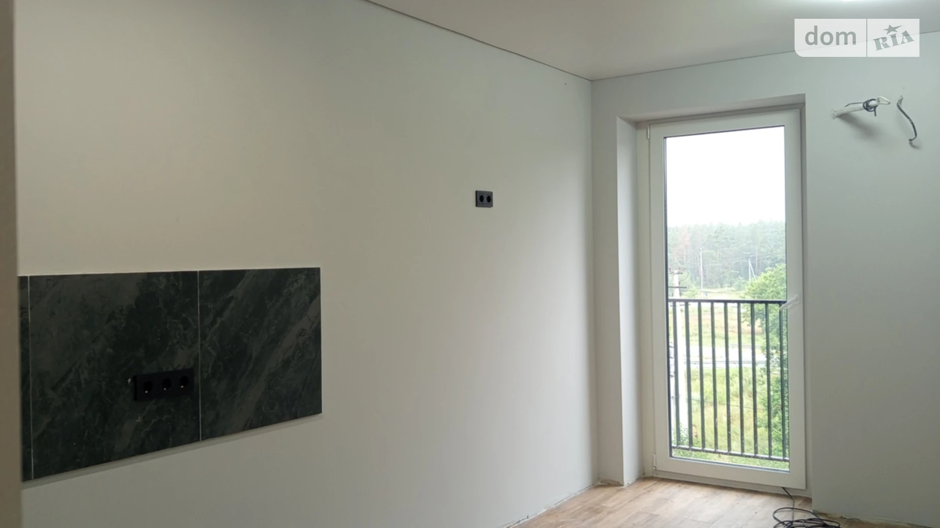 Продается 1-комнатная квартира 28 кв. м в Ирпене, ул. Соборная(ІІІ Интернационала), 2К/14 - фото 2