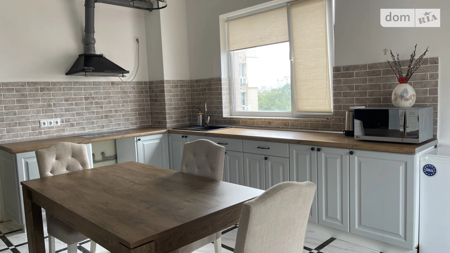 Продается 1-комнатная квартира 56.7 кв. м в Виннице, ул. Стрелецкая - фото 2