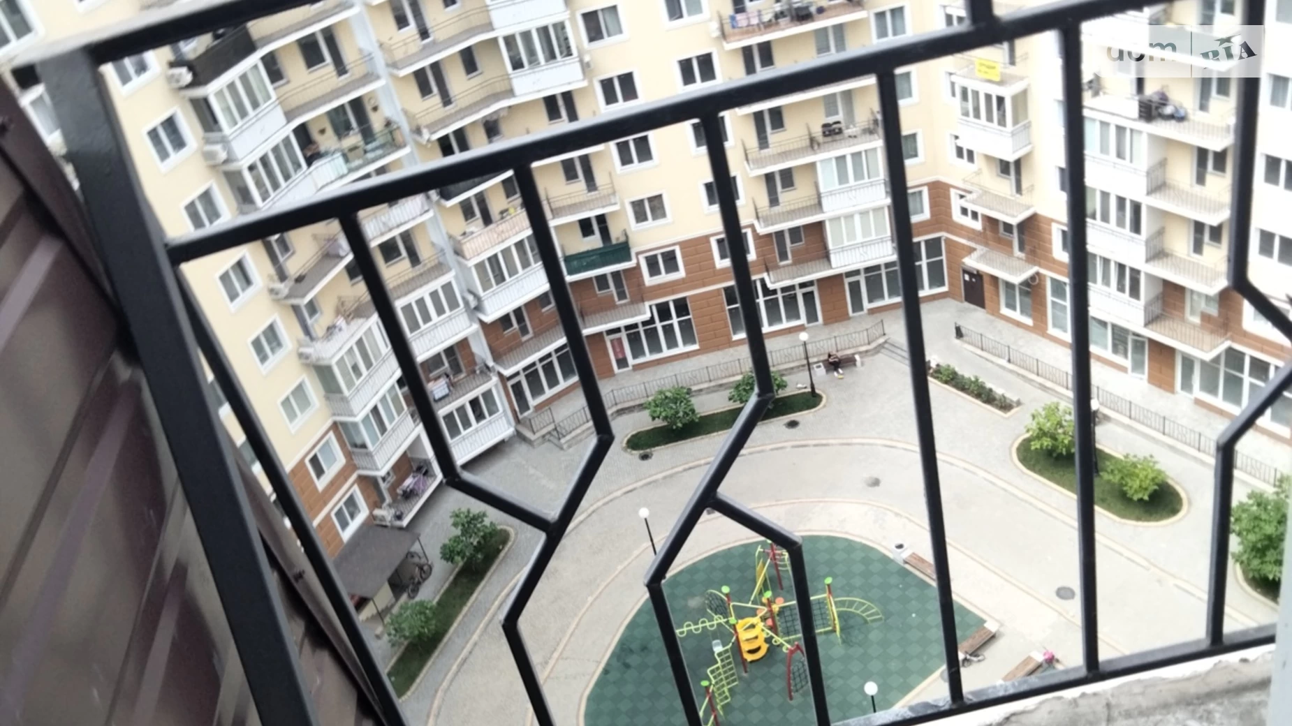 Продается 1-комнатная квартира 29 кв. м в Одессе, ул. Люстдорфская дорога, 100Б - фото 2