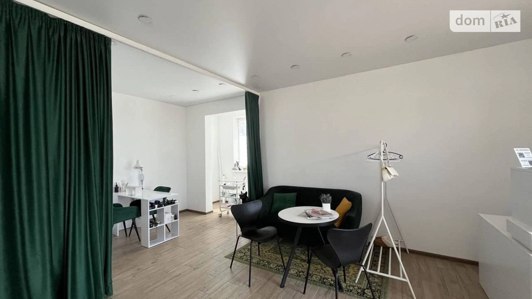 Продається об'єкт сфери послуг 60 кв. м в 19-поверховій будівлі, цена: 113750 $ - фото 2