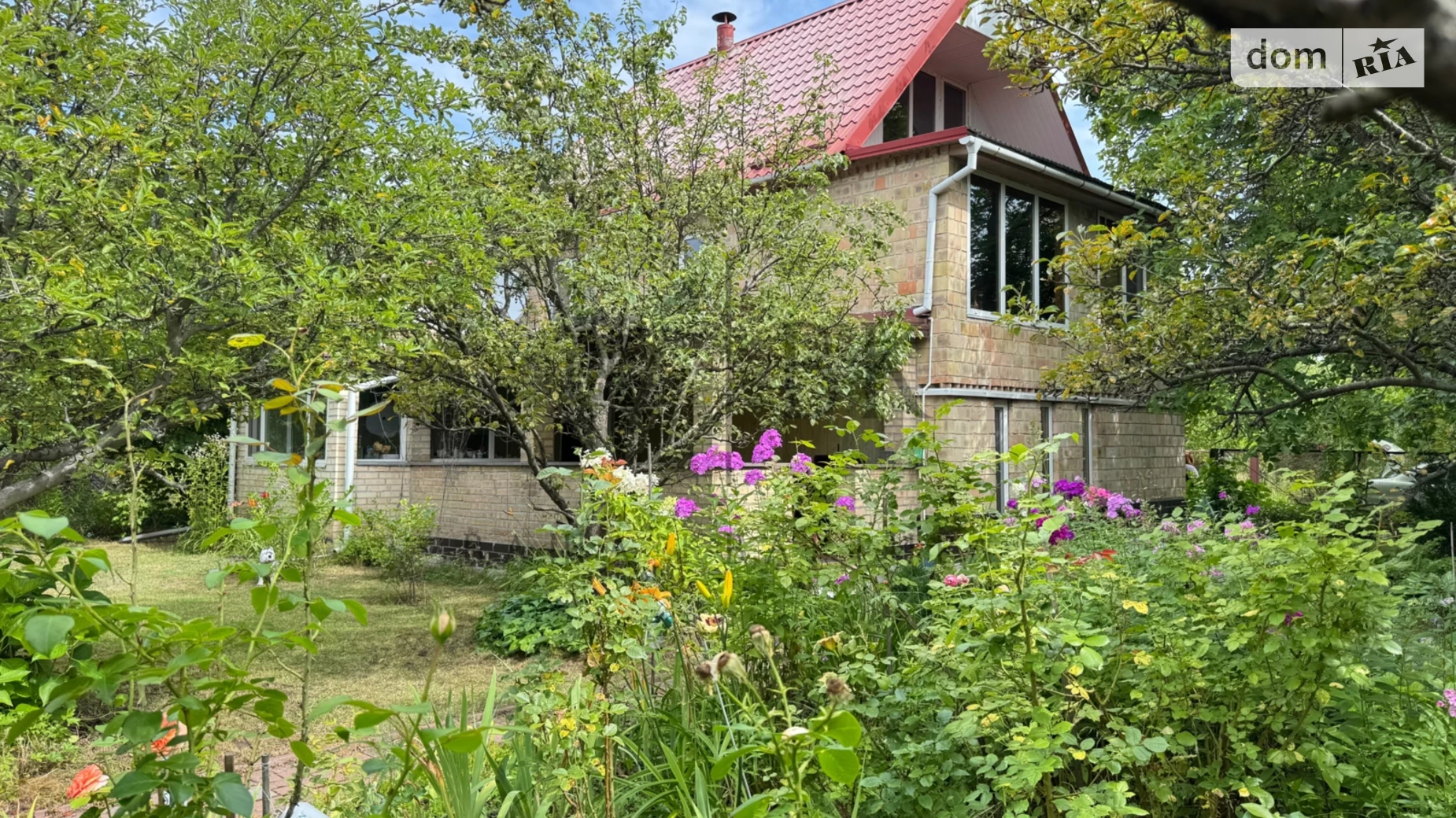 Продается дом на 3 этажа 90.6 кв. м с подвалом, цена: 60000 $ - фото 2