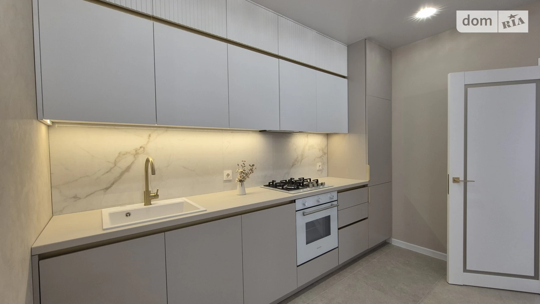 2-кімнатна квартира 56 кв. м у Тернополі, вул. Київська, 9Д - фото 2