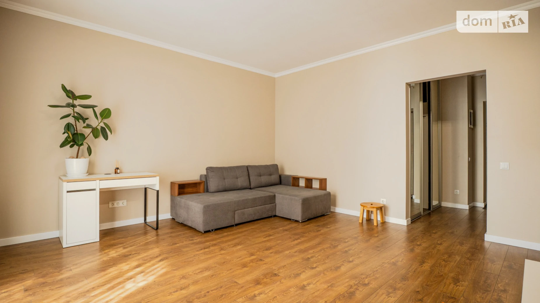 Продается 1-комнатная квартира 49.9 кв. м в Киеве, ул. Драгоманова, 2Б - фото 2