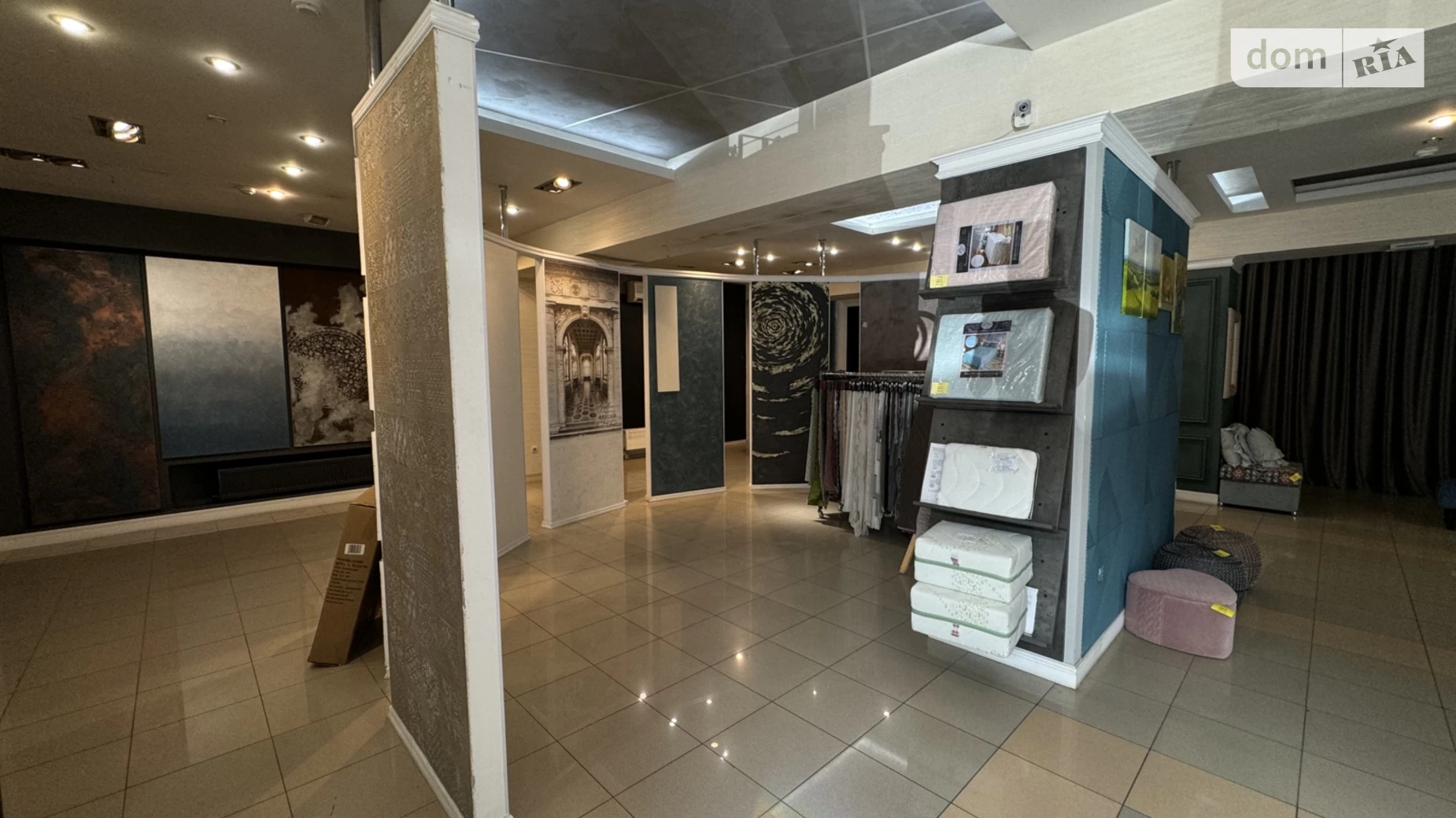 Сдается в аренду помещения свободного назначения 140 кв. м в 5-этажном здании, цена: 1100 $ - фото 2