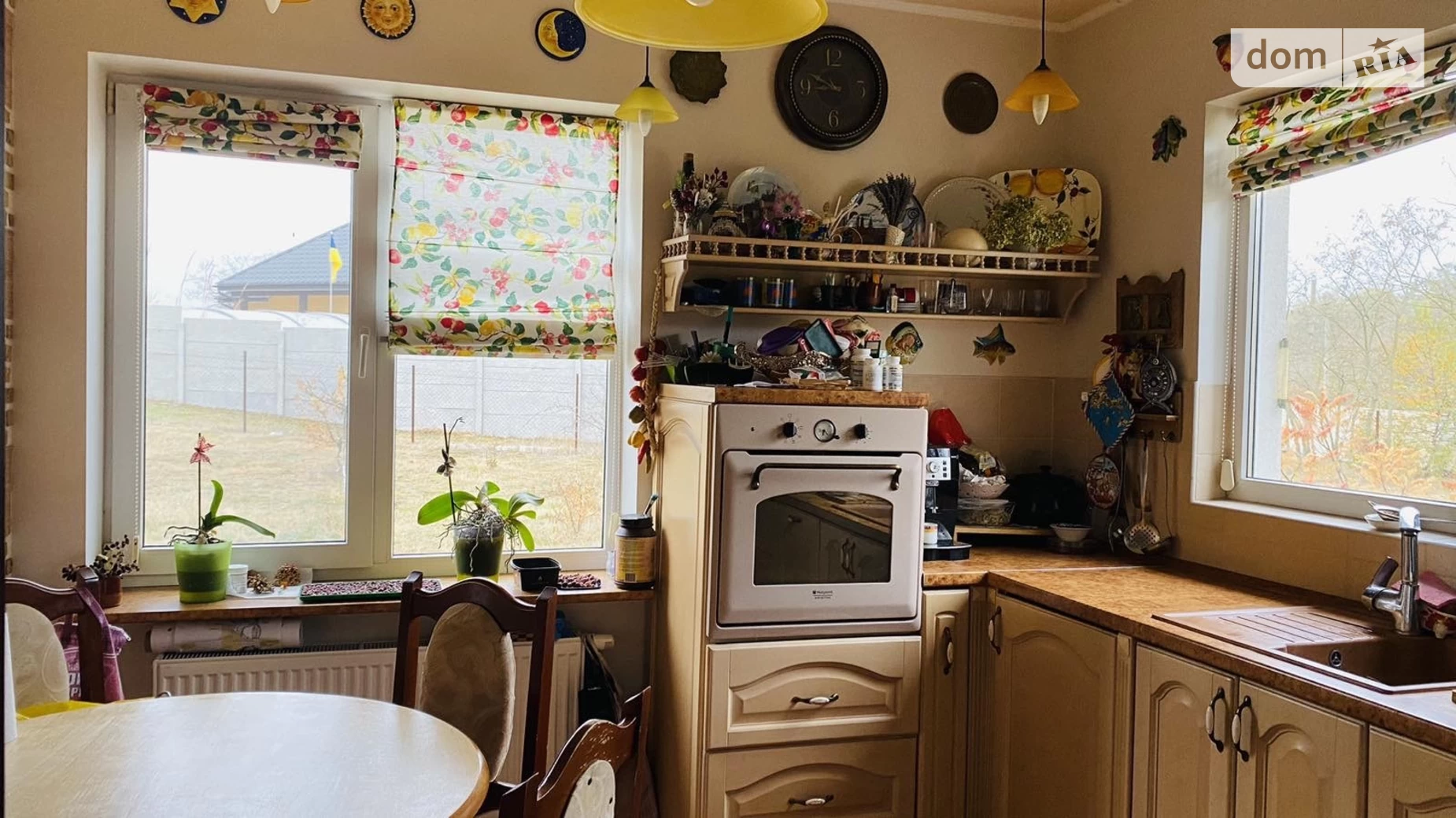 Продается дом на 2 этажа 215.2 кв. м с верандой, цена: 105000 € - фото 4