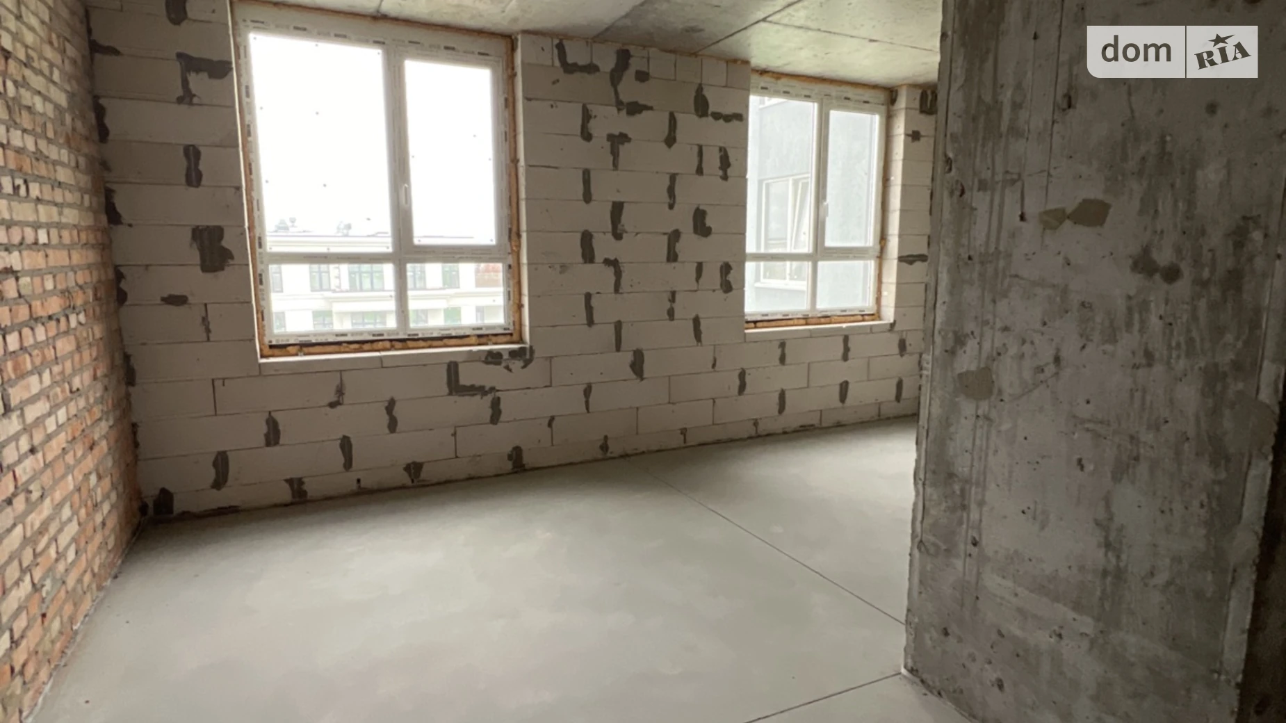 Продается 3-комнатная квартира 77 кв. м в Ирпене, ул. Университетская(Карла Маркса), 3/15 - фото 2