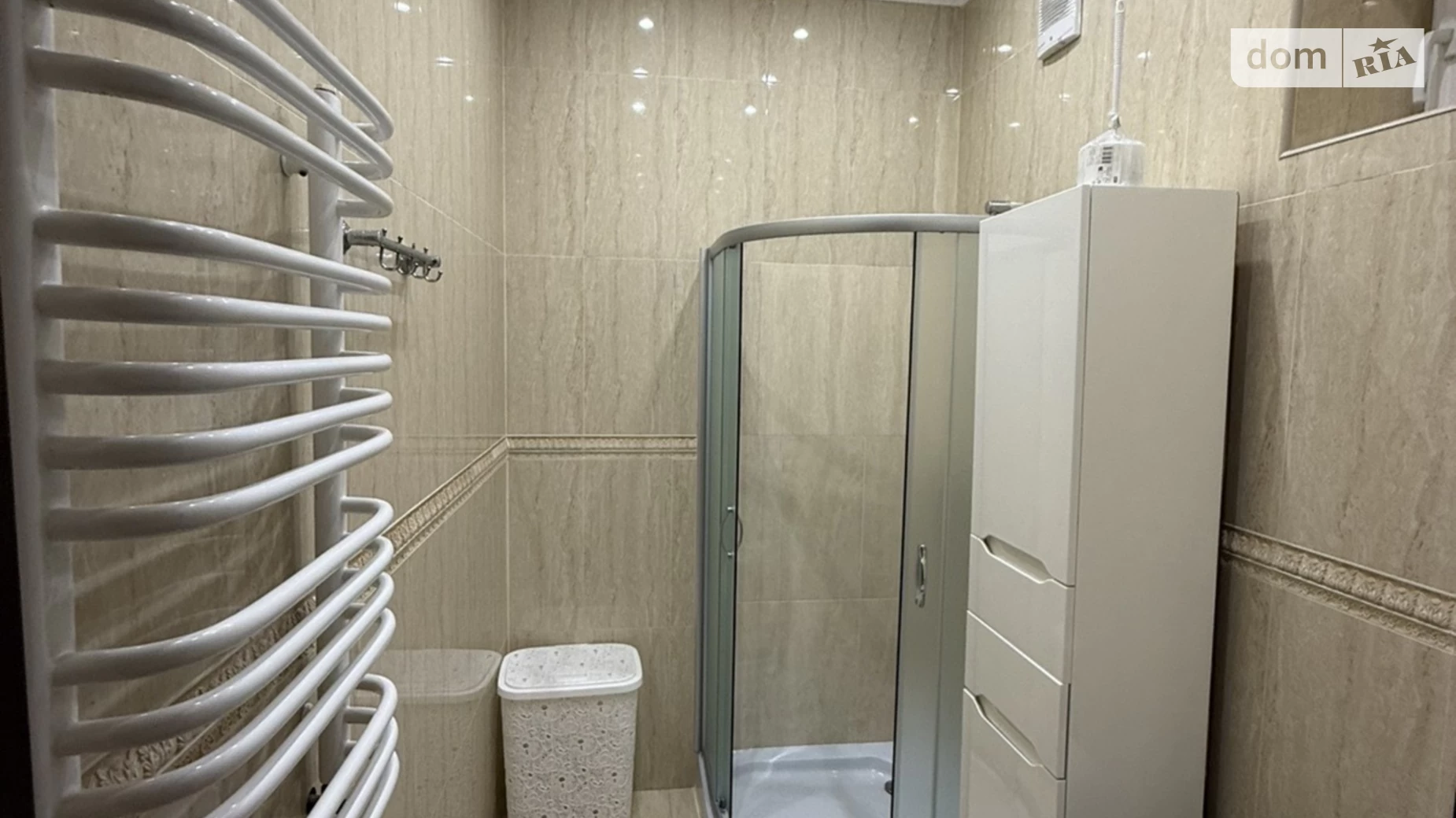 Сдается в аренду дом на 3 этажа 300 кв. м с садом, цена: 55000 грн - фото 4