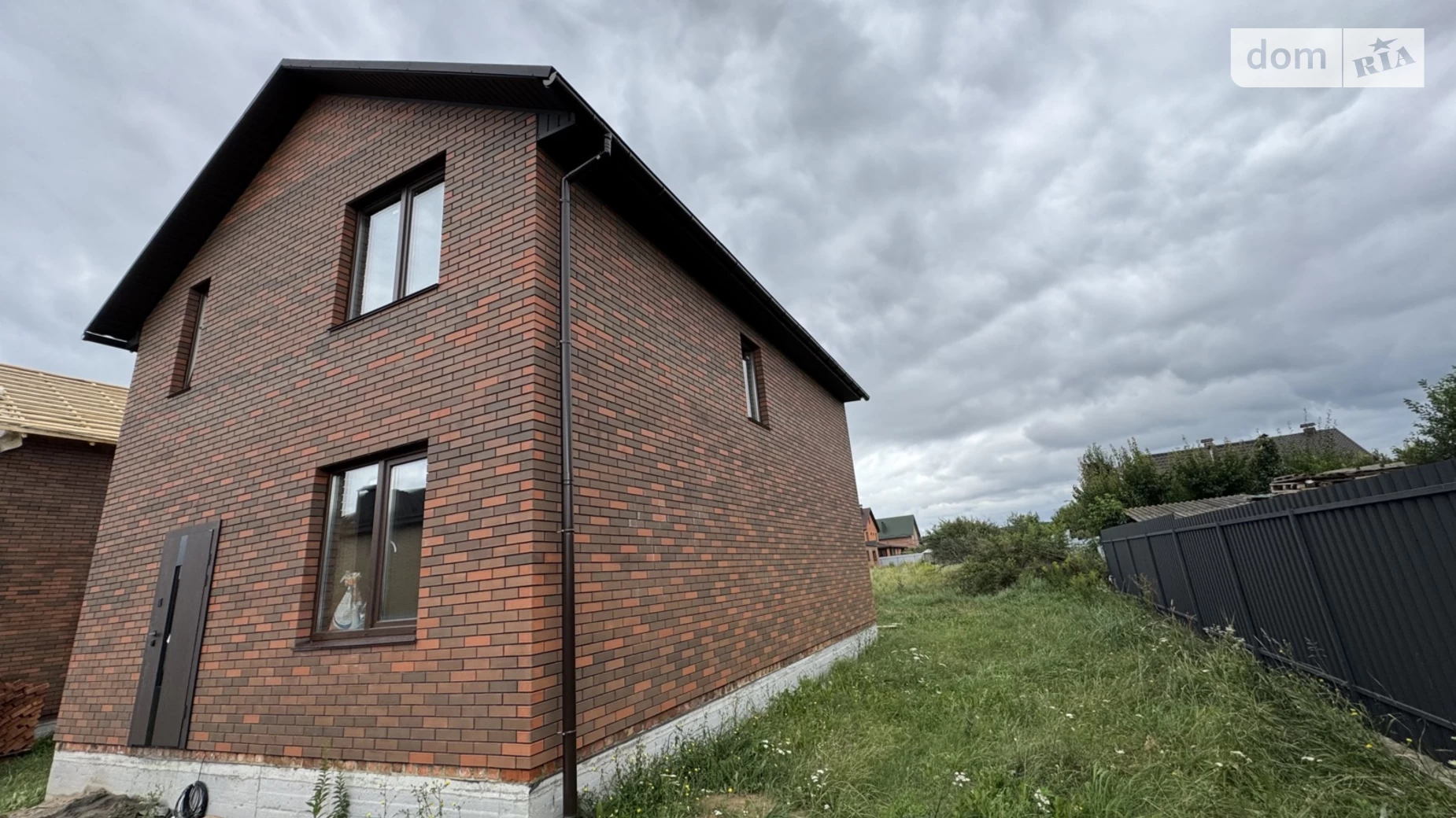 Продается дом на 2 этажа 107 кв. м с беседкой, цена: 89000 $ - фото 2