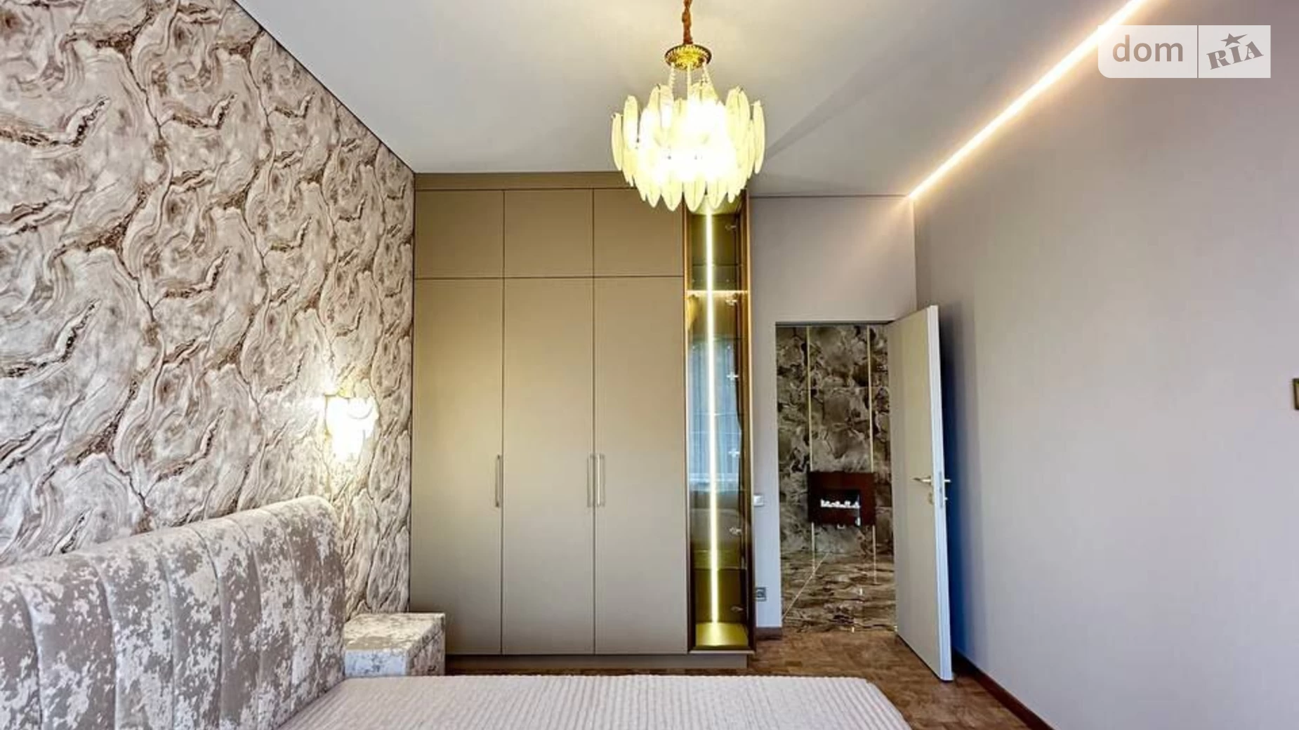 Продается 2-комнатная квартира 78 кв. м в Одессе, пер. Маячный - фото 2