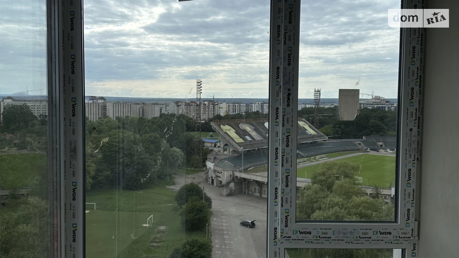 Продается 1-комнатная квартира 47.4 кв. м в Ивано-Франковске, ул. Волошина Августина - фото 5