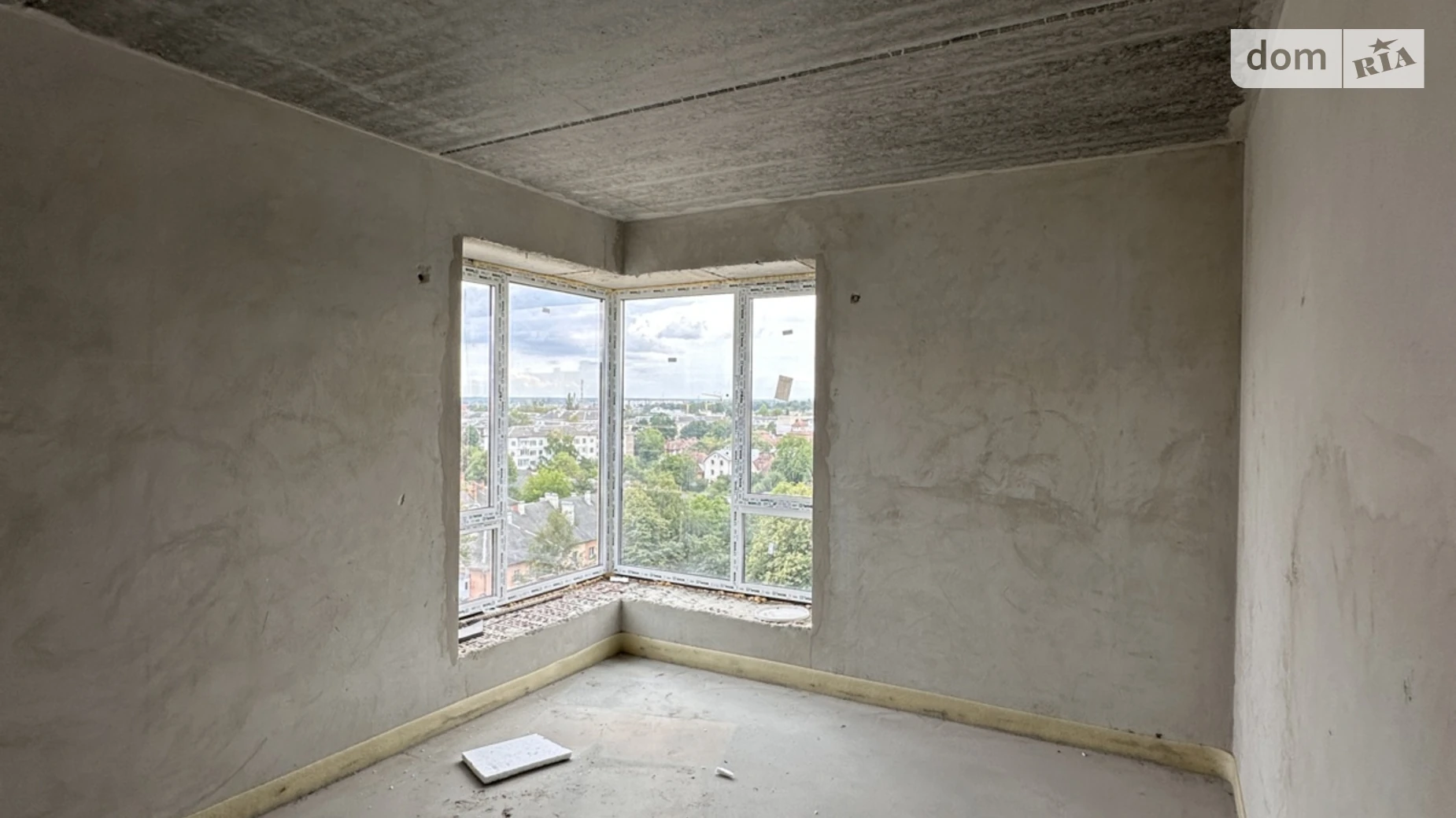 Продается 1-комнатная квартира 50.3 кв. м в Ивано-Франковске, ул. Волошина Августина, 2А - фото 2