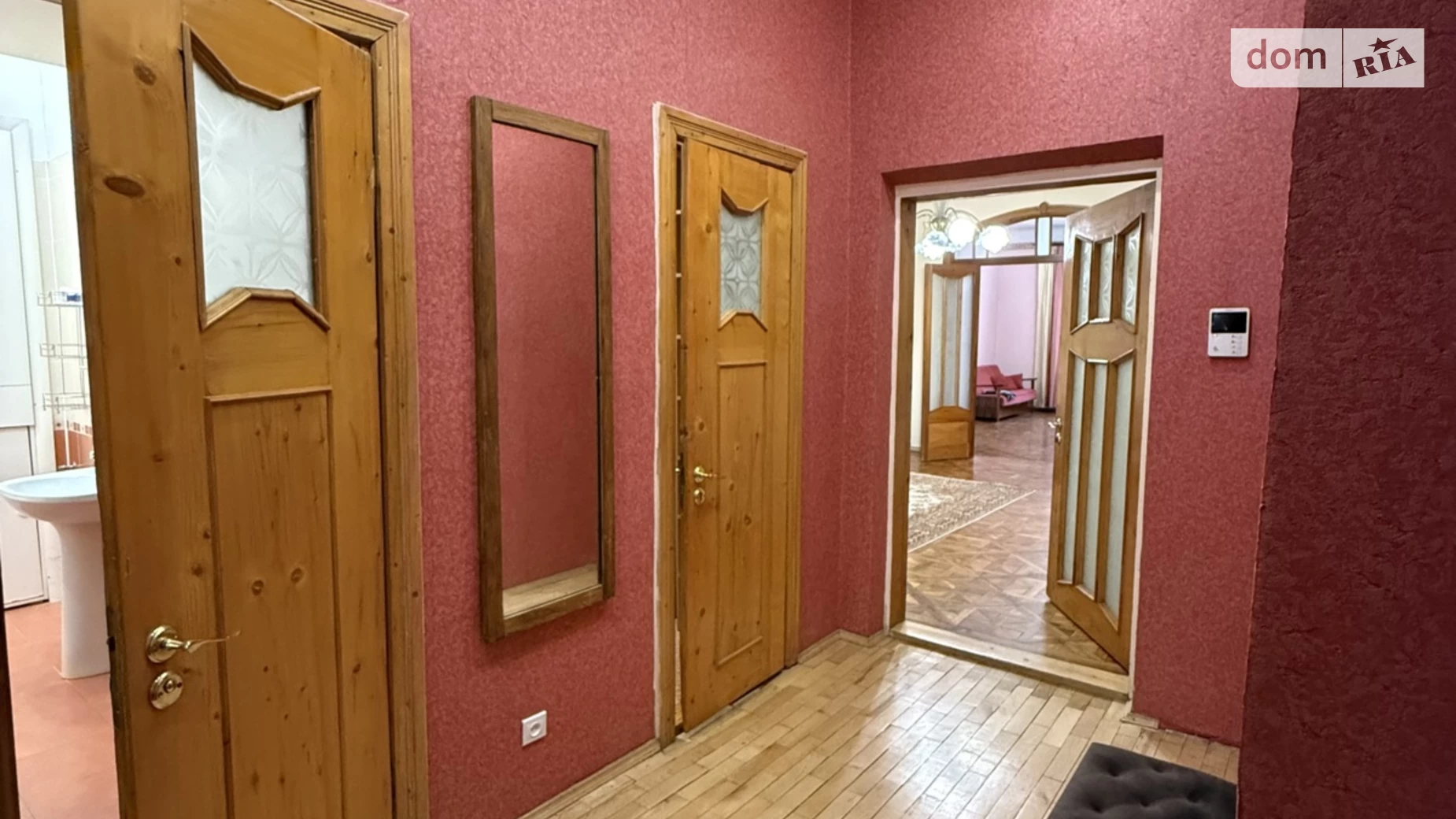 Сдается в аренду 3-комнатная квартира 125 кв. м в Львове, ул. Корнякта, 1 - фото 5