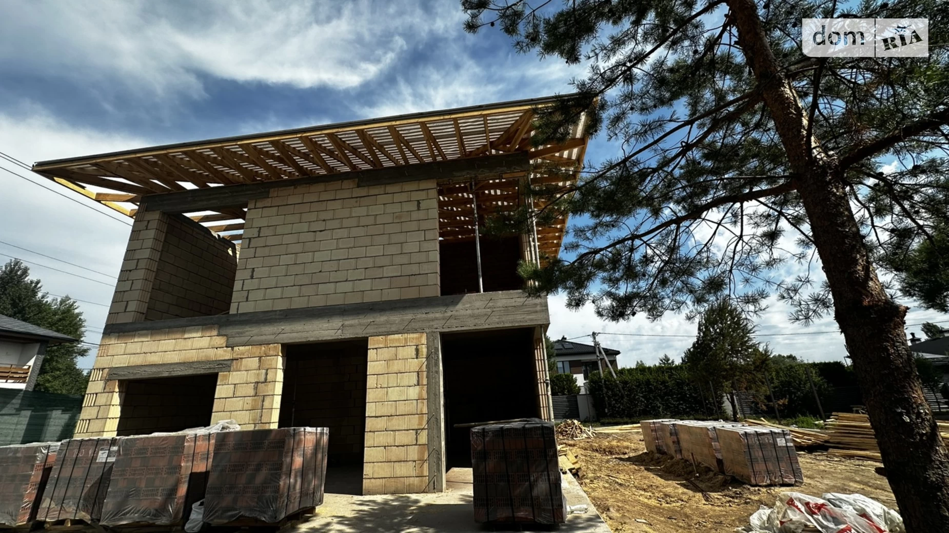 Продается дом на 2 этажа 170 кв. м с баней/сауной, цена: 280000 $ - фото 4