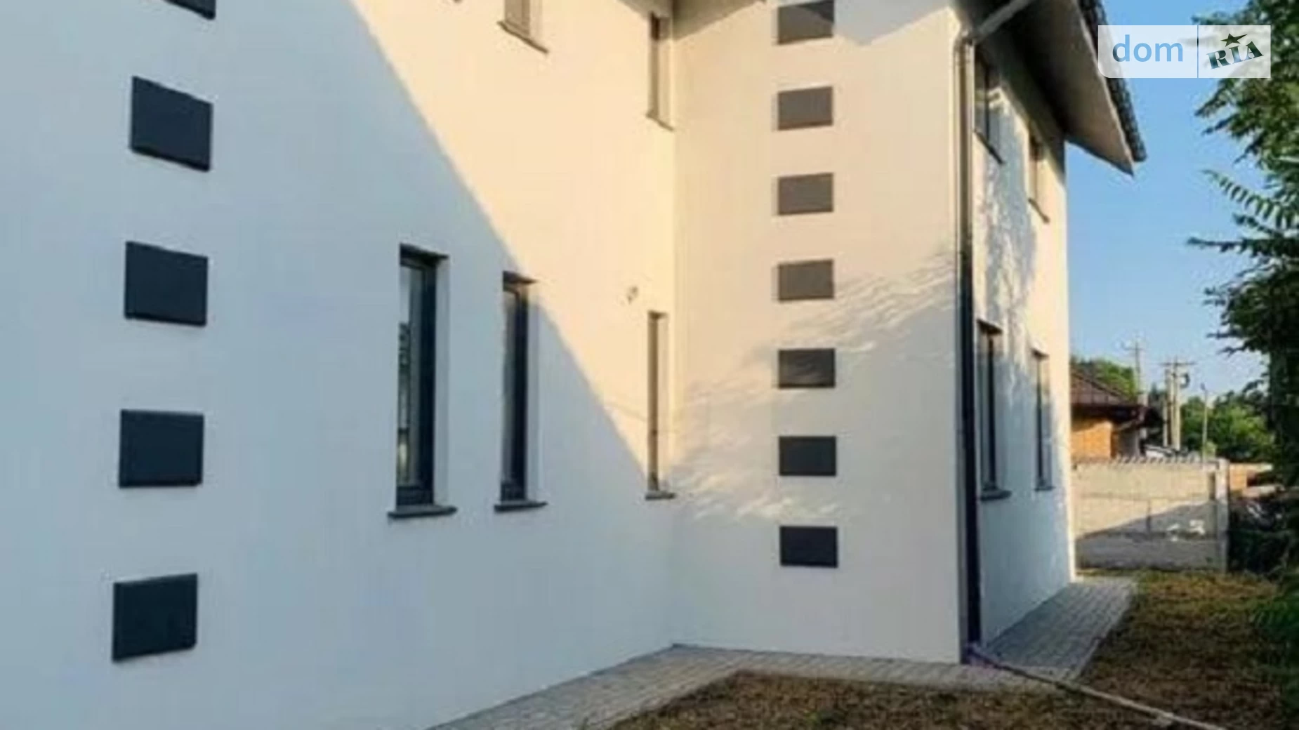 Продается дом на 2 этажа 205 кв. м с баней/сауной, цена: 100000 $ - фото 3