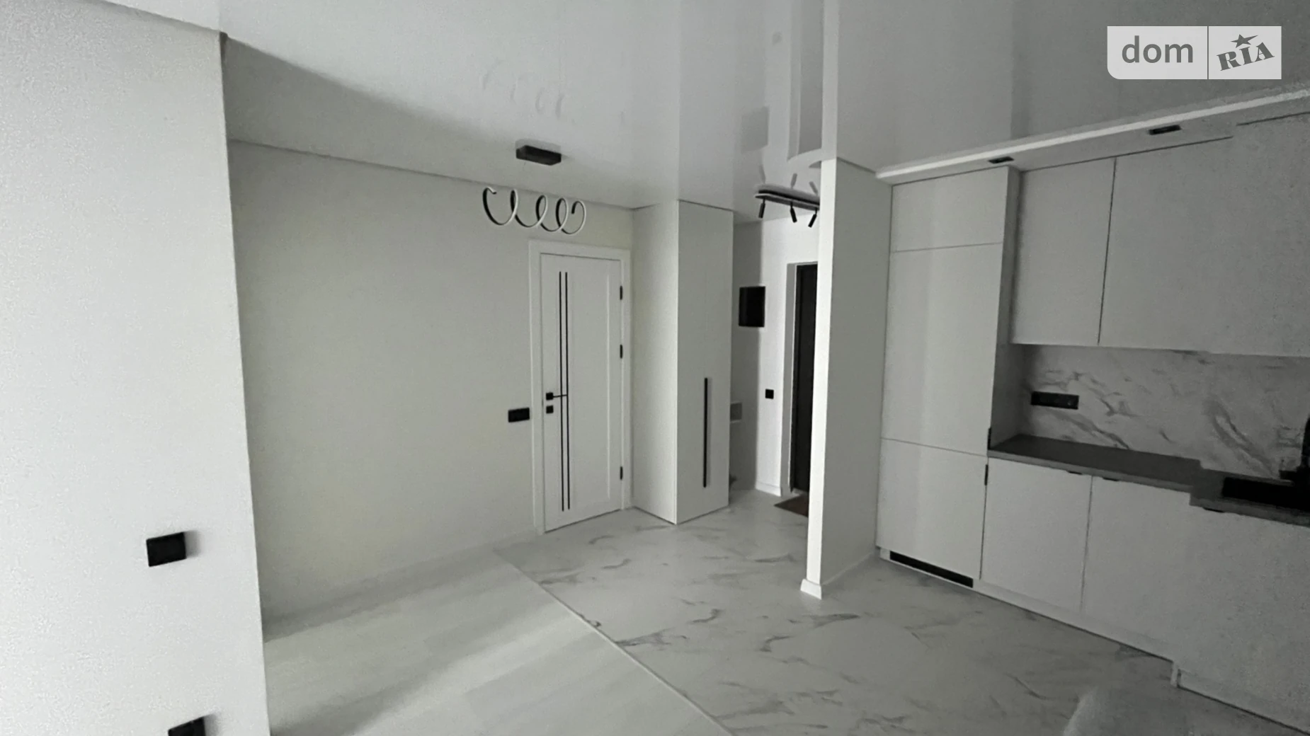 2-комнатная квартира 54 кв. м в Тернополе, ул. Смакулы, 8 - фото 4