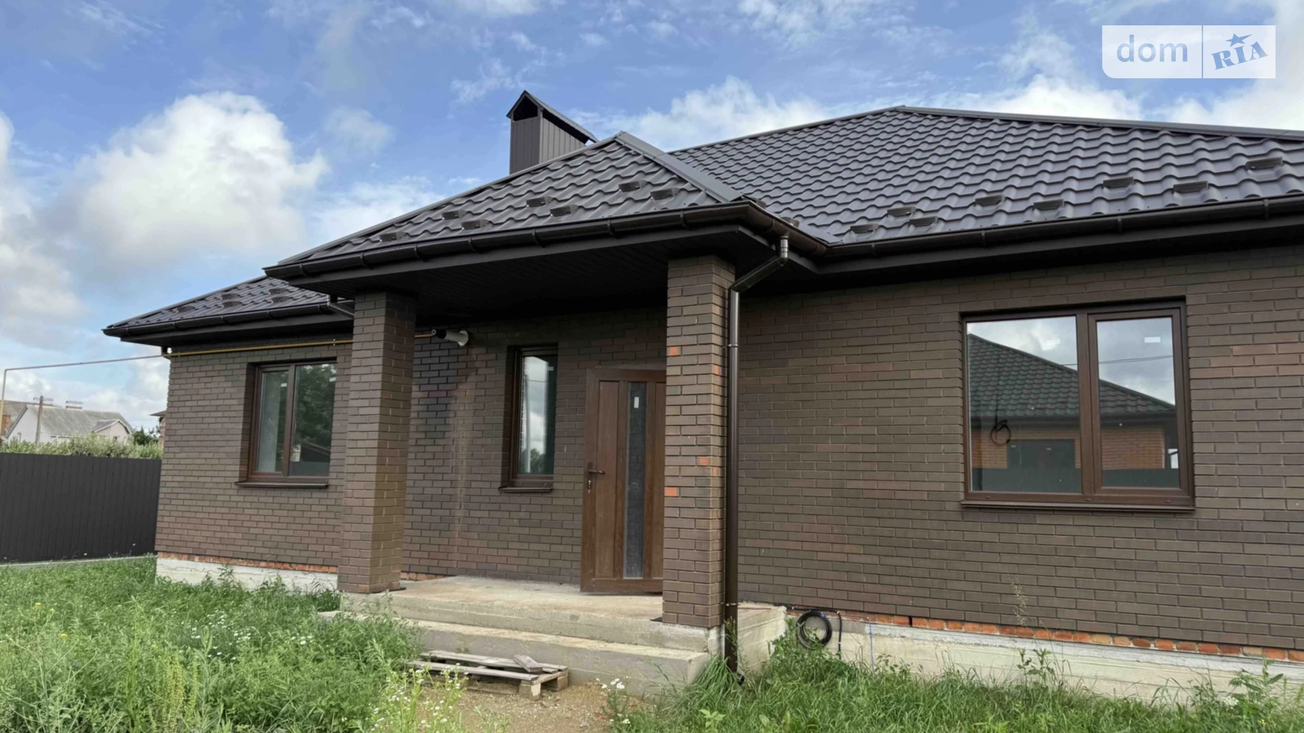 Продается одноэтажный дом 98 кв. м с гаражом, цена: 80000 $ - фото 2