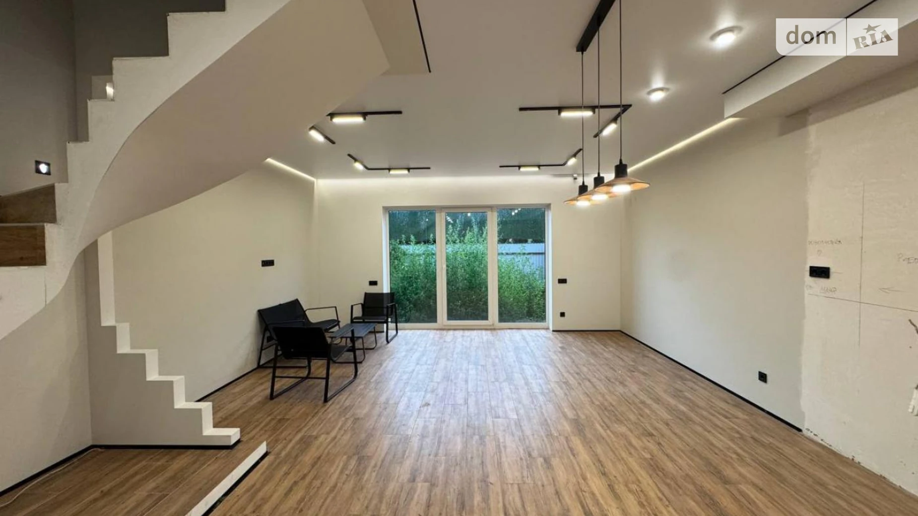 Продается дом на 2 этажа 115 кв. м с бассейном, цена: 149000 $ - фото 2