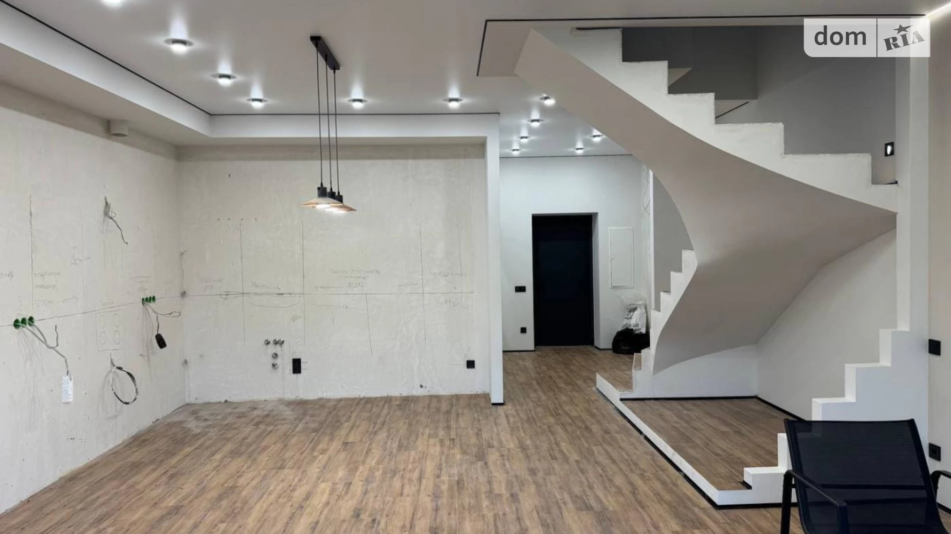 Продается дом на 2 этажа 115 кв. м с бассейном, цена: 149000 $ - фото 5