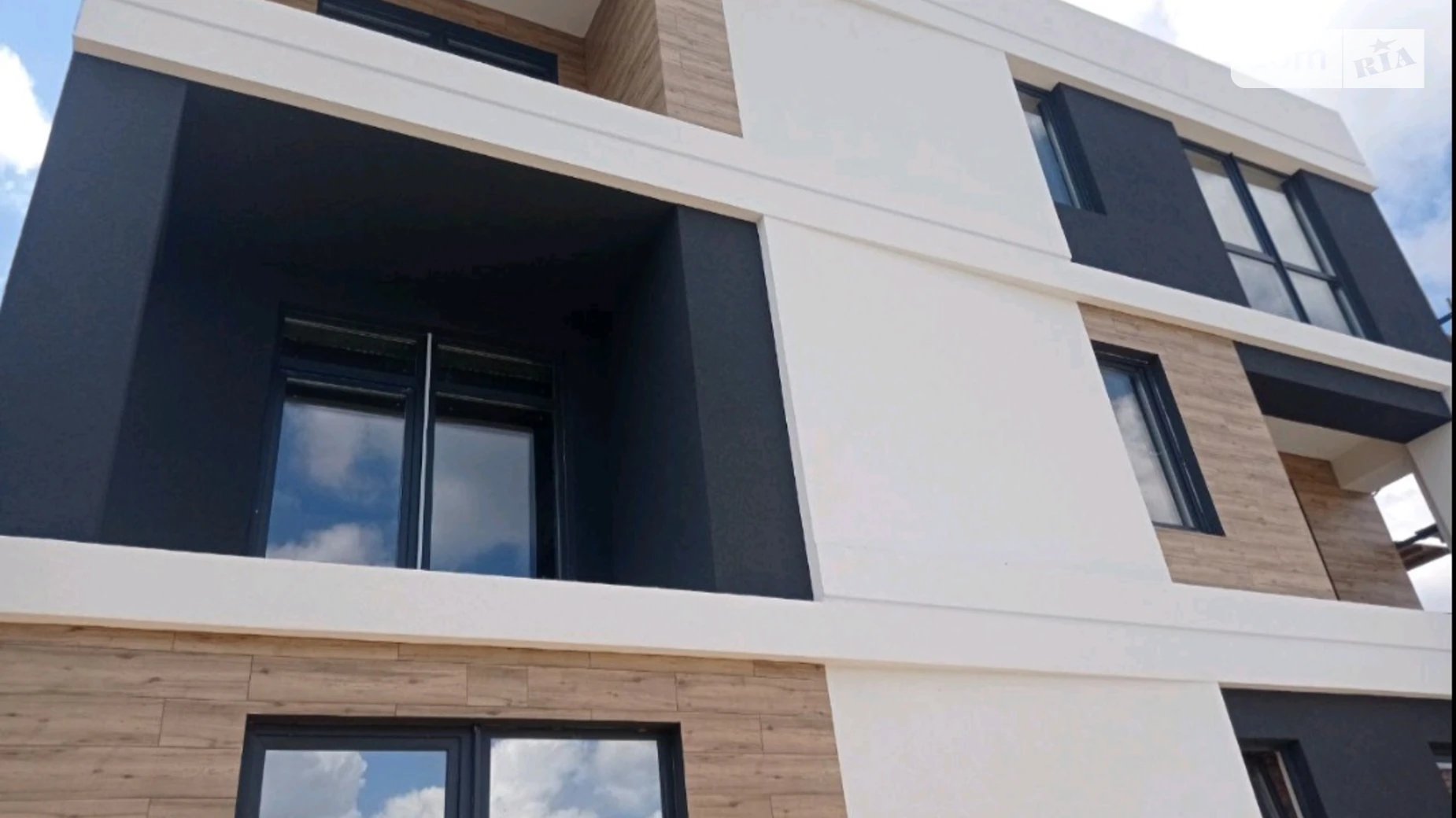 Продается 1-комнатная квартира 45 кв. м в Виннице, ул. Данила Нечая - фото 2