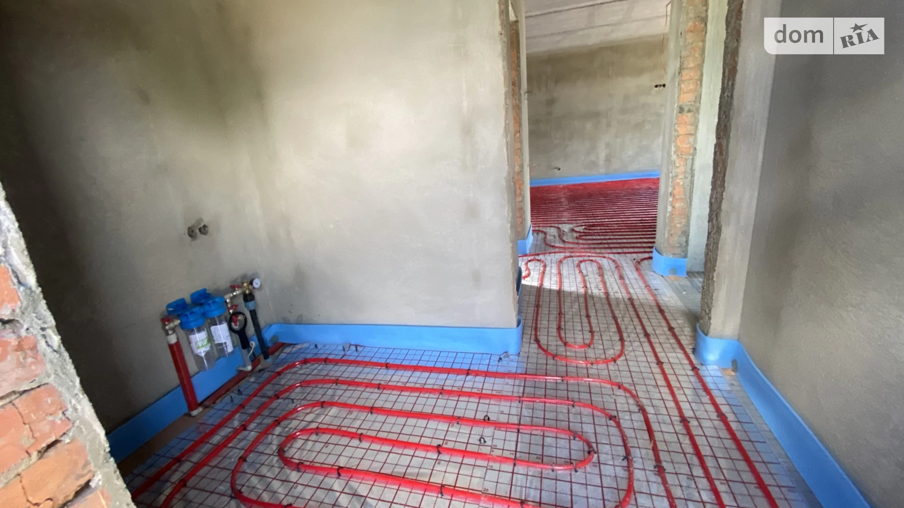 Продается дом на 2 этажа 107 кв. м с камином, цена: 98000 $ - фото 3