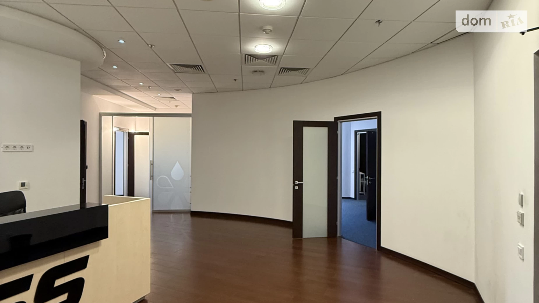 Сдается в аренду офис 413 кв. м в бизнес-центре, цена: 17553 $ - фото 5