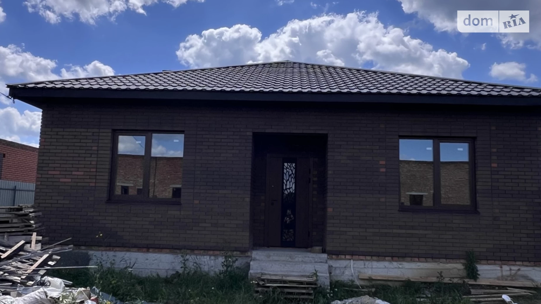 Продается одноэтажный дом 100 кв. м с бассейном, цена: 69000 $ - фото 2