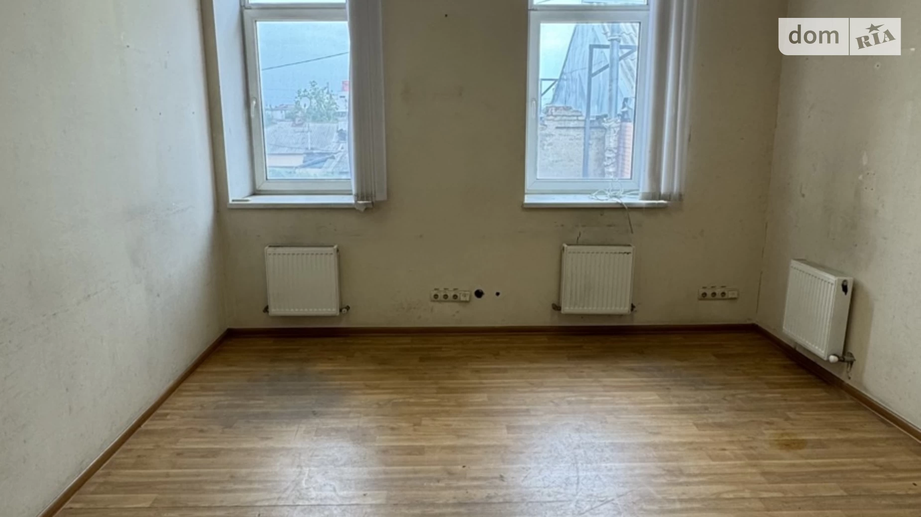 Сдается в аренду офис 27.53 кв. м в бизнес-центре, цена: 8810 грн - фото 3