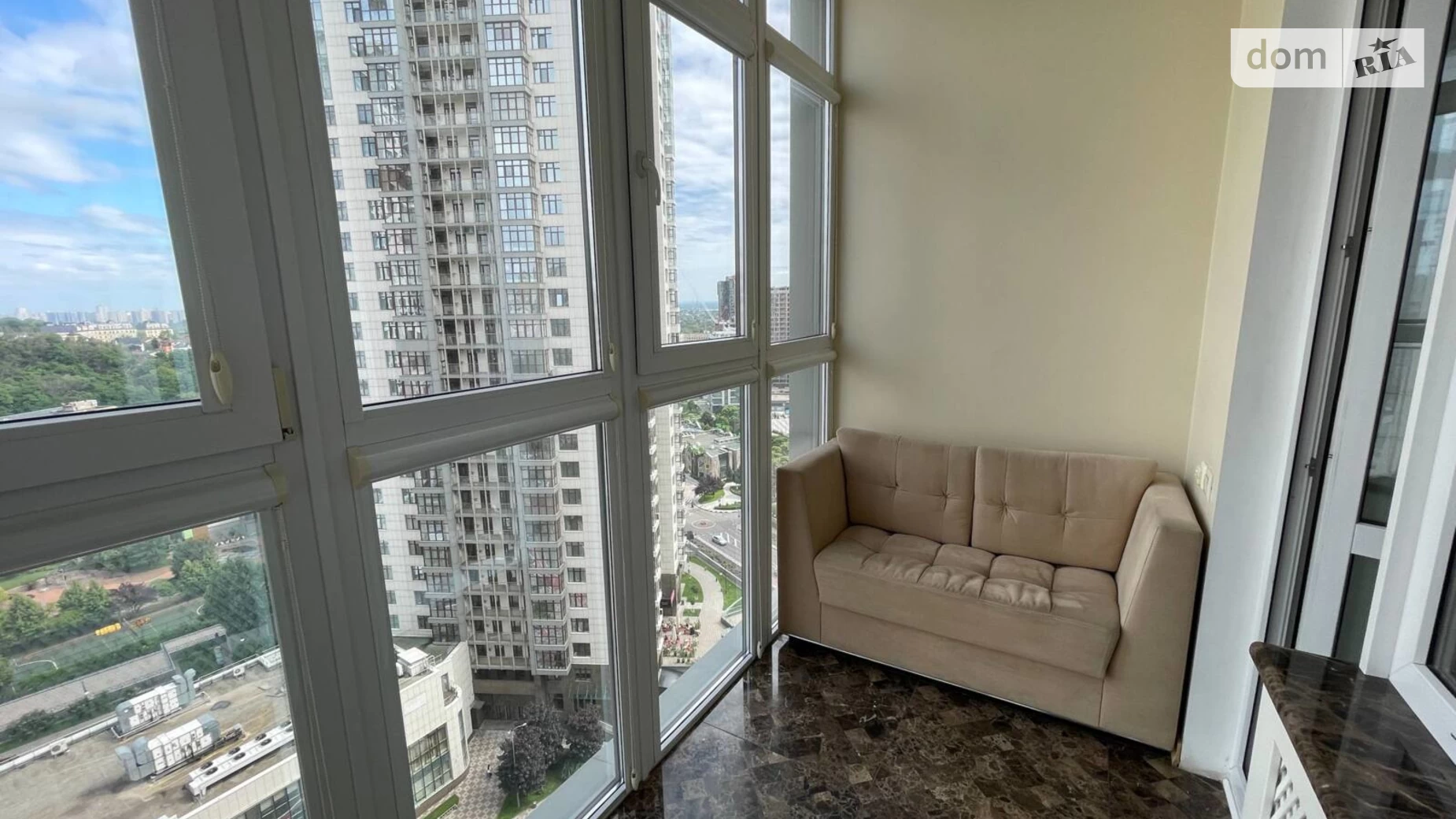 Продается 2-комнатная квартира 80 кв. м в Киеве, ул. Андрея Верхогляда(Драгомирова), 16 - фото 4